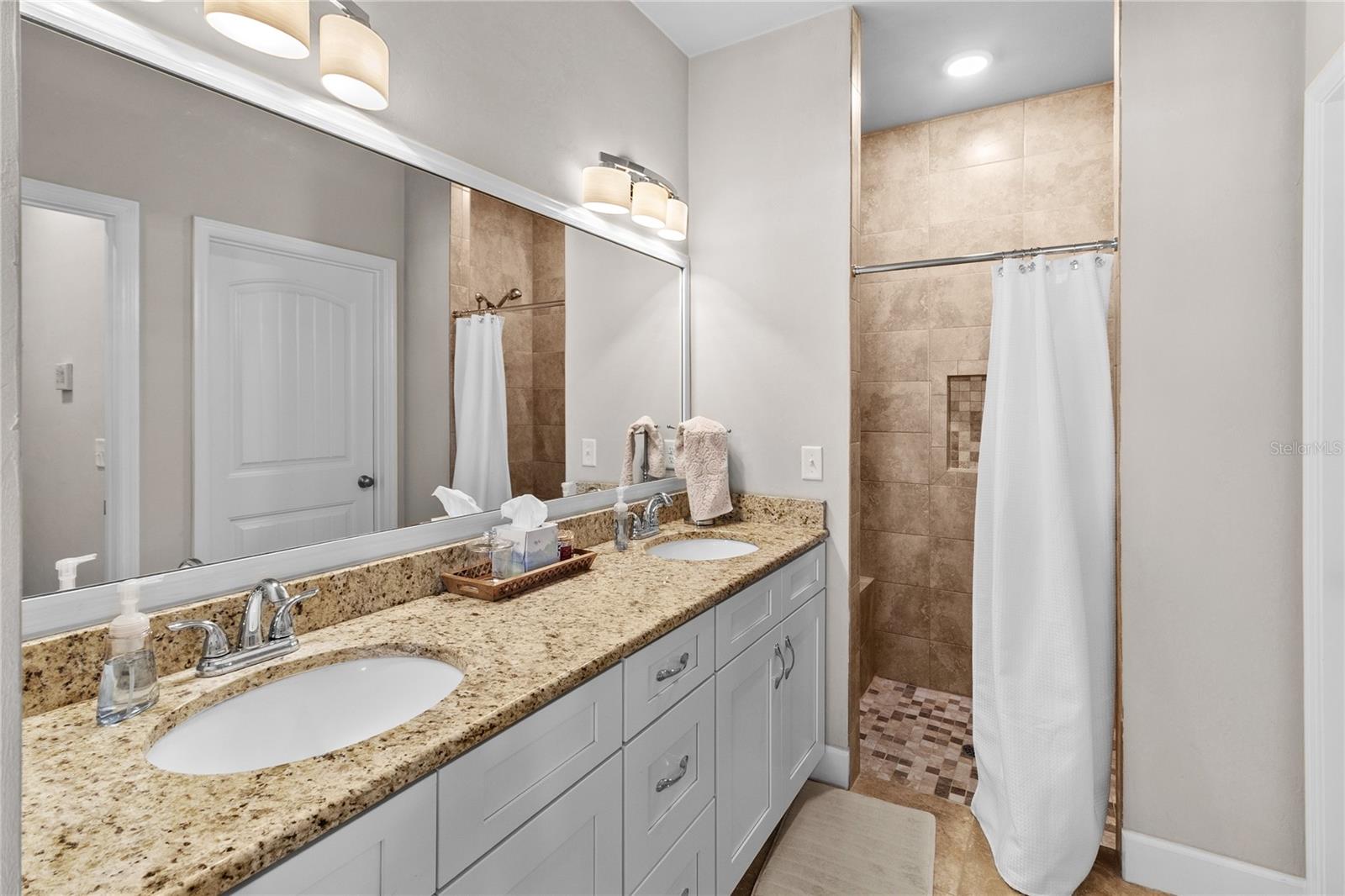 Image 15 of 31 For 1852 246th Drive