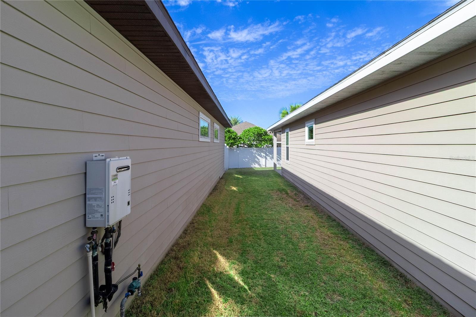 Image 6 of 31 For 1852 246th Drive