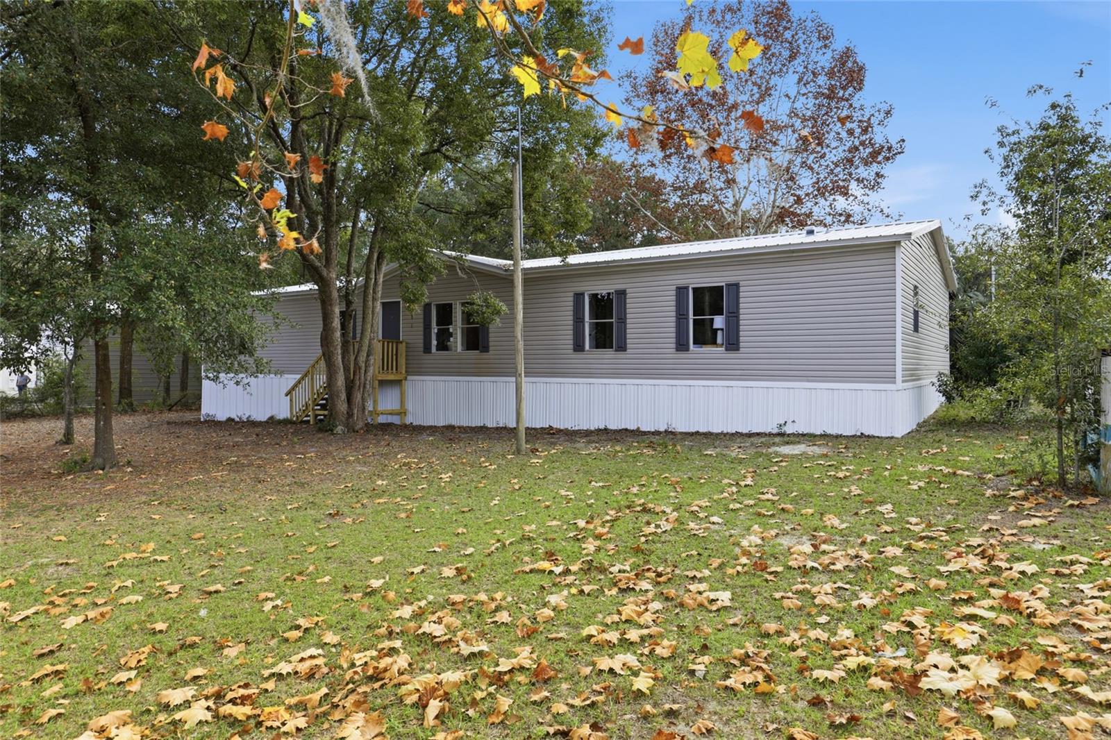 Image 5 of 39 For 6981 Deer Springs Road