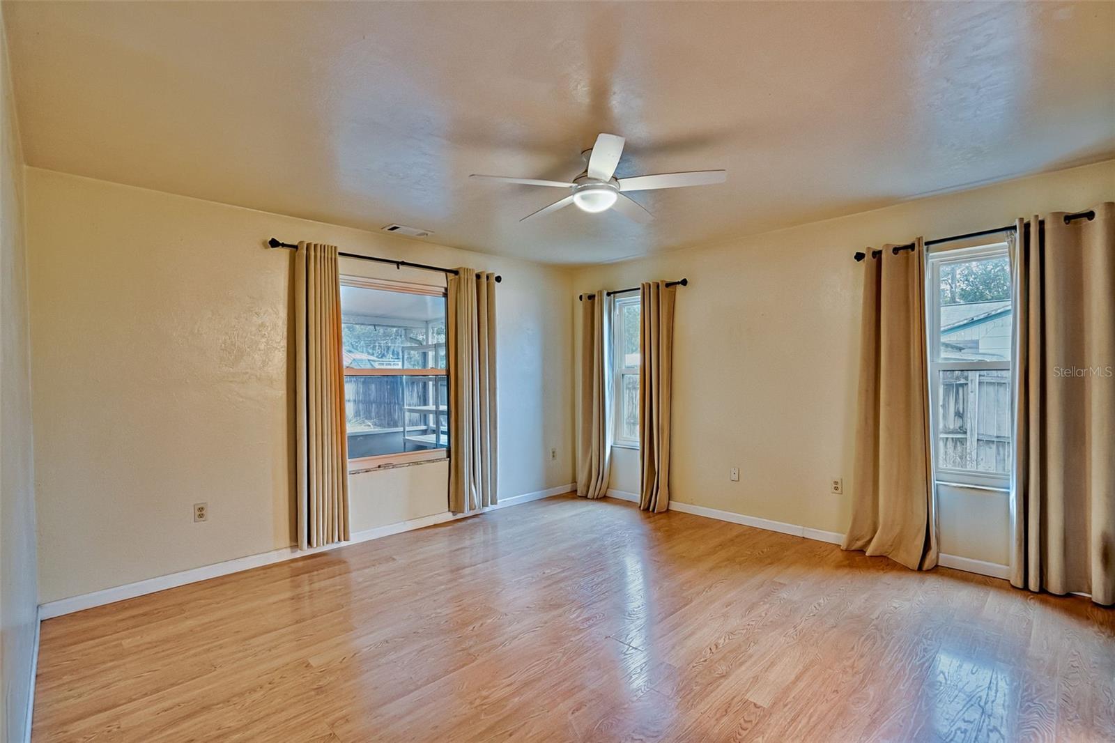 Image 12 of 31 For 931 31st Avenue