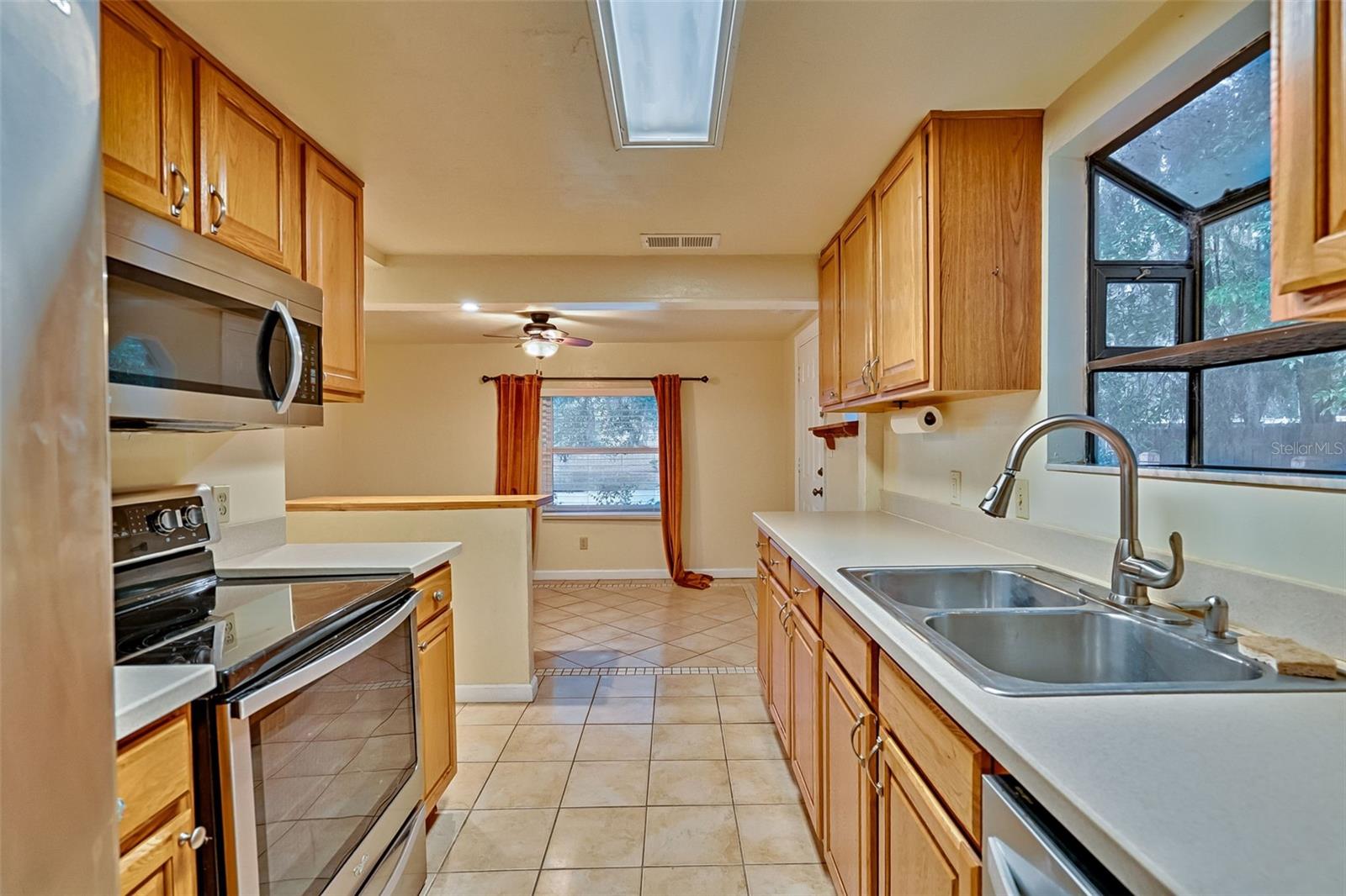 Image 8 of 31 For 931 31st Avenue