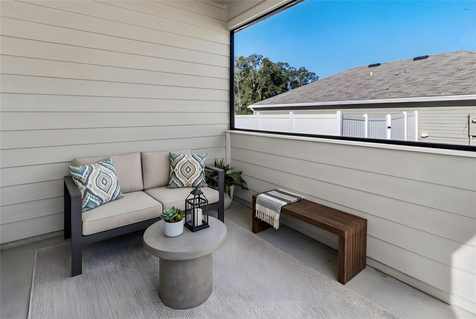 Image 5 of 19 For 22608 196th Lane