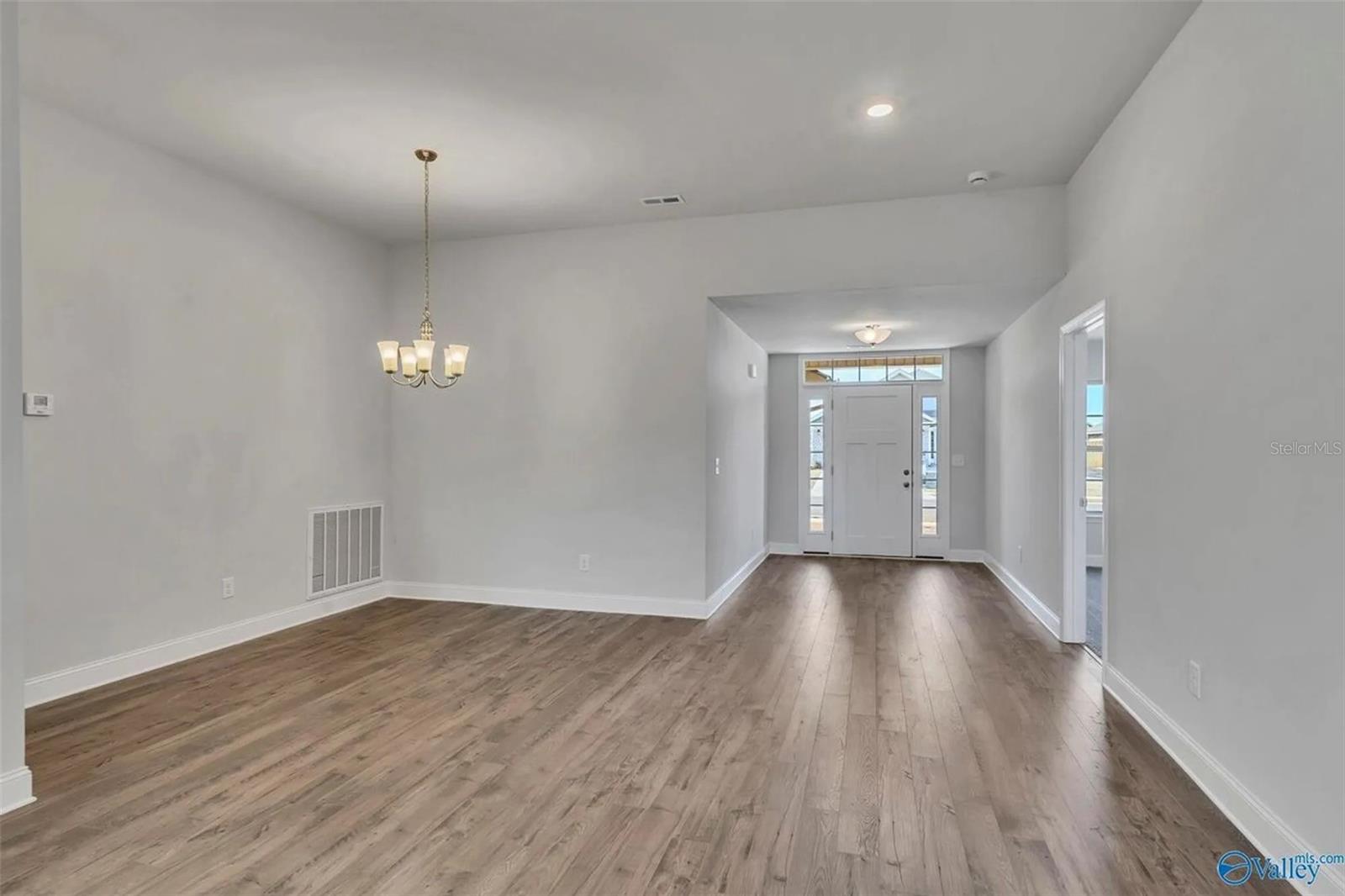 Image 19 of 24 For 13951 150th Circle