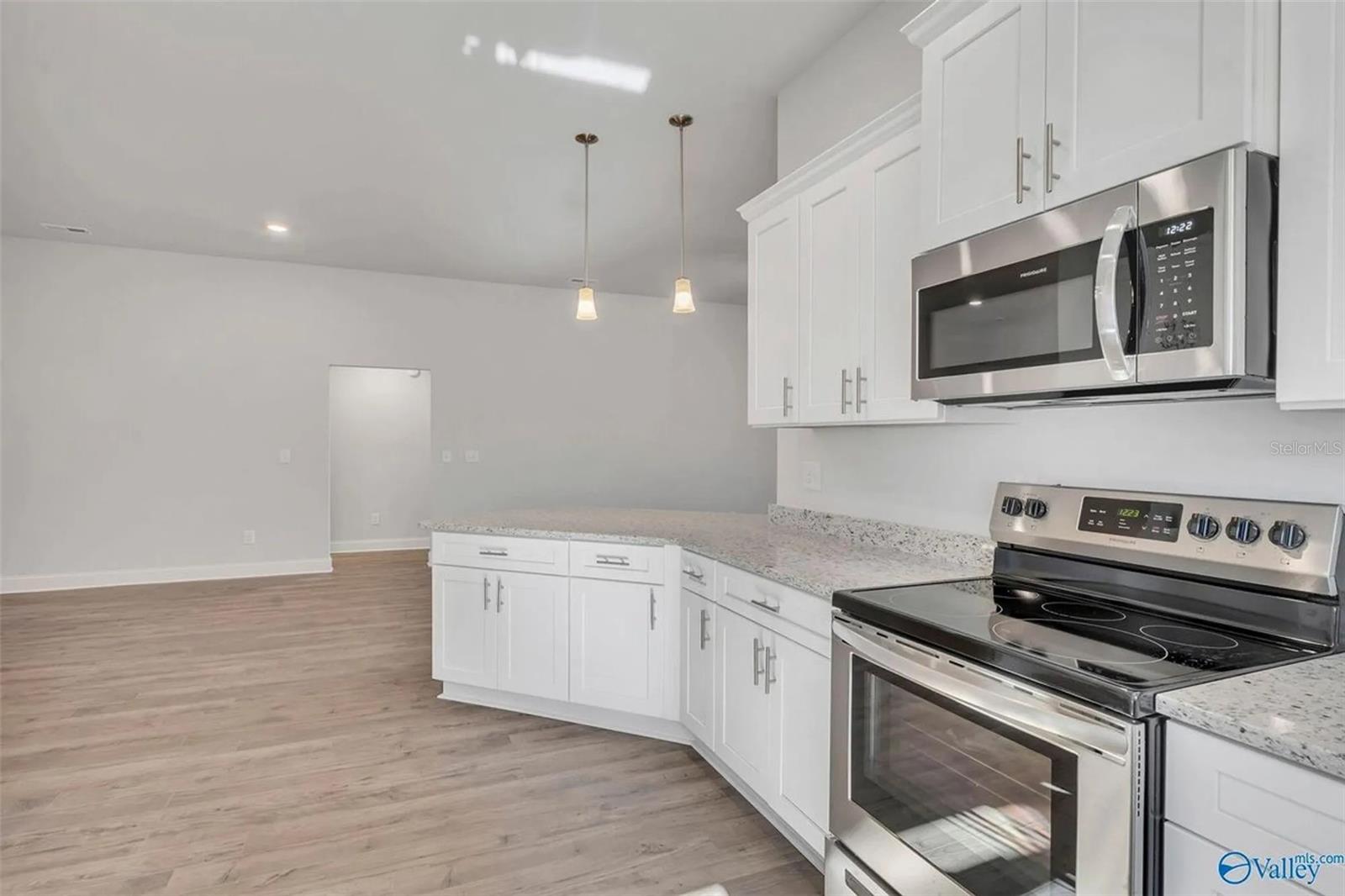 Image 20 of 24 For 13951 150th Circle