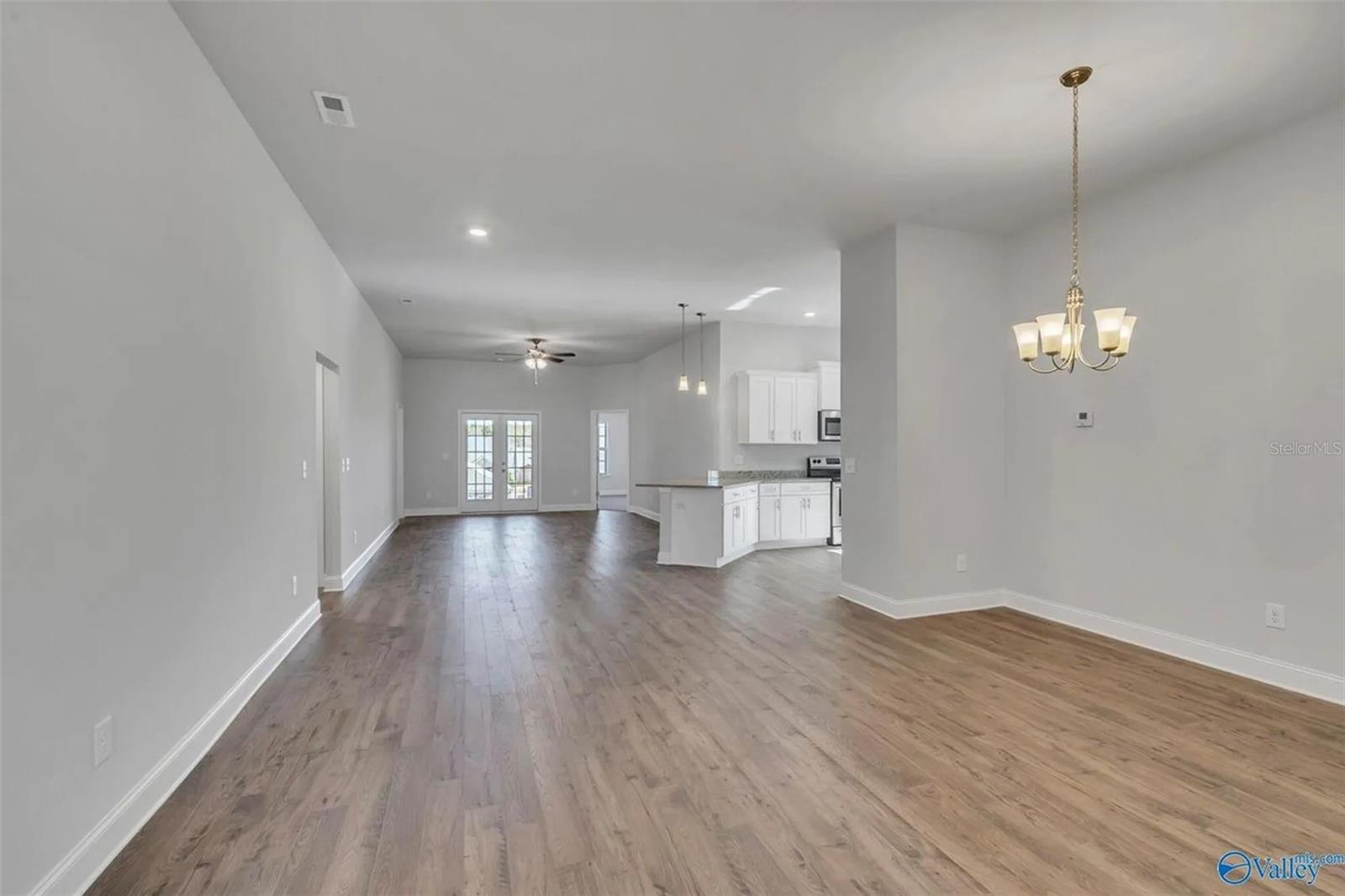 Image 5 of 24 For 13951 150th Circle