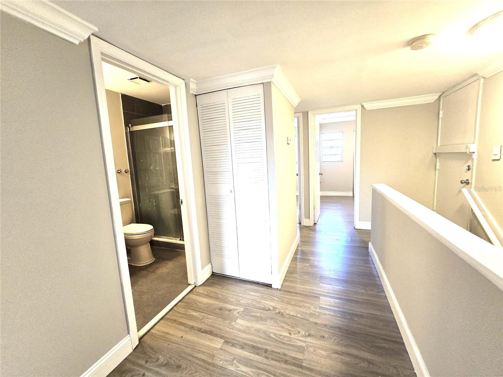 Image 21 of 28 For 914 8th Avenue 57