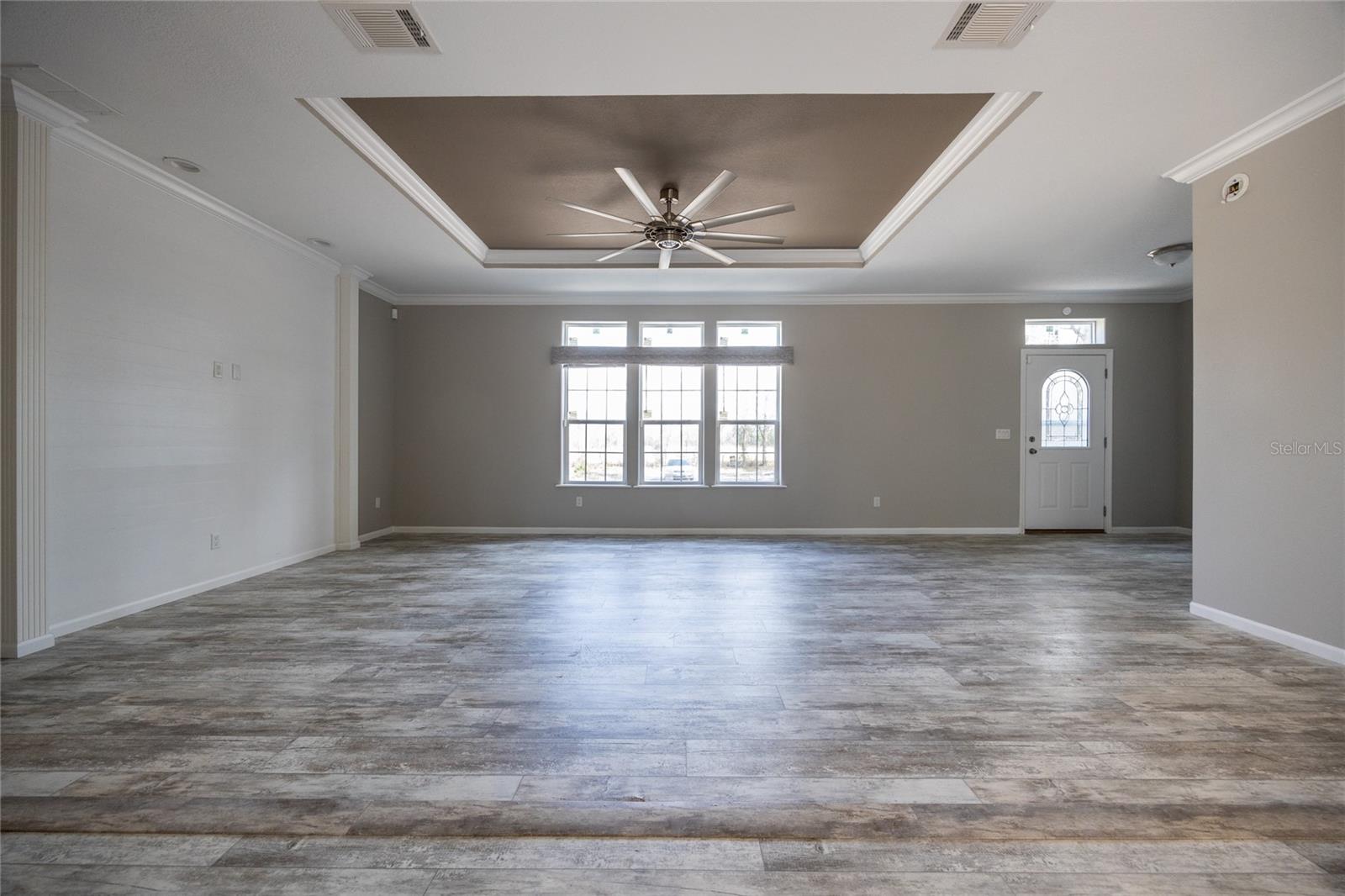 Image 10 of 66 For 6671 128th Lane