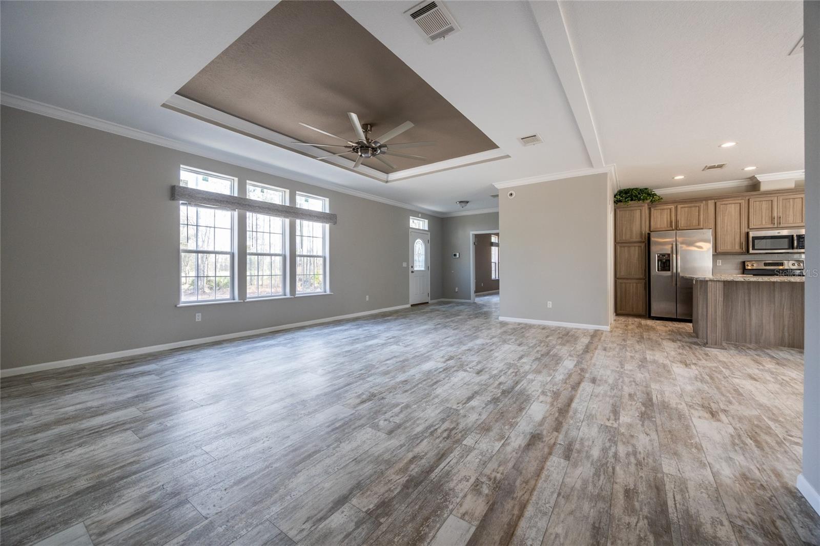 Image 11 of 66 For 6671 128th Lane