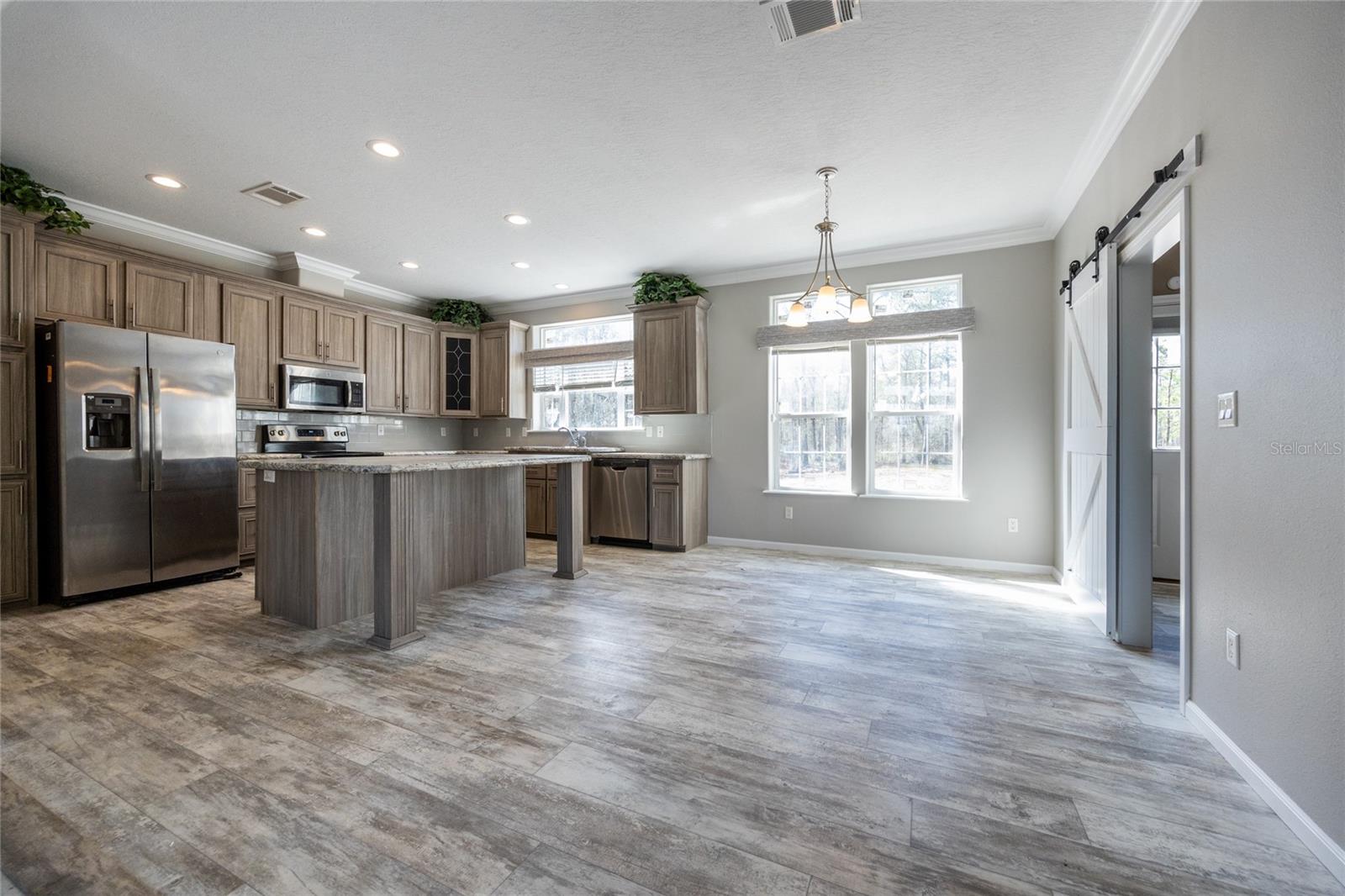 Image 15 of 66 For 6671 128th Lane