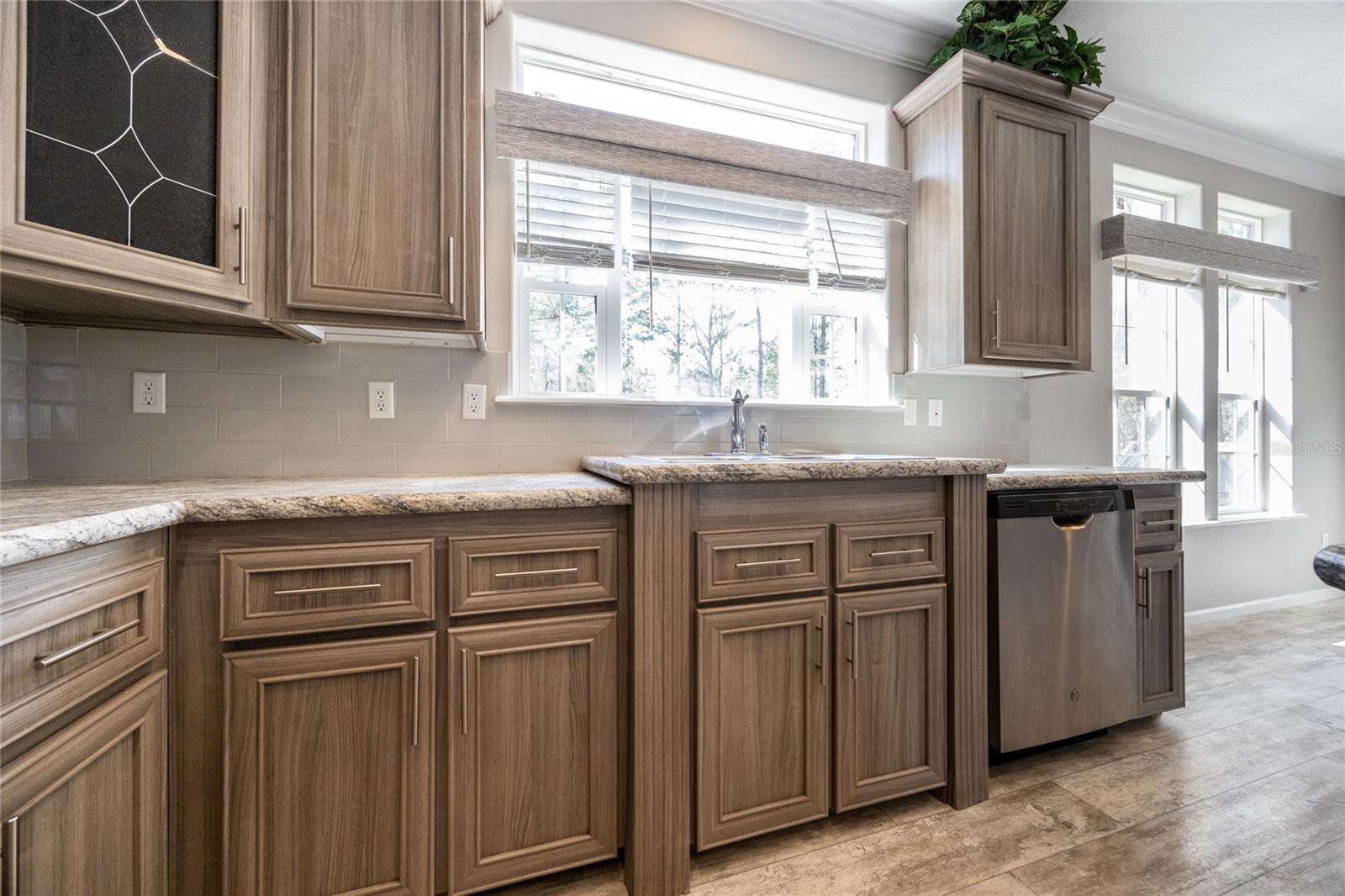 Image 19 of 66 For 6671 128th Lane