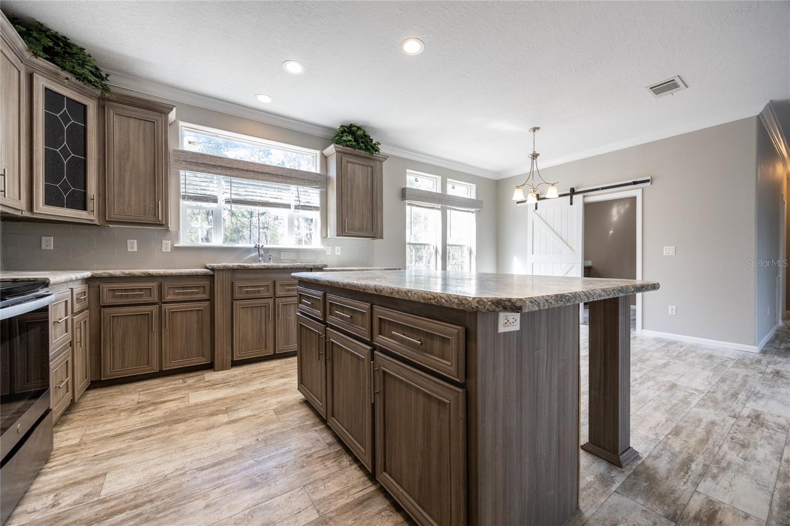 Image 20 of 66 For 6671 128th Lane