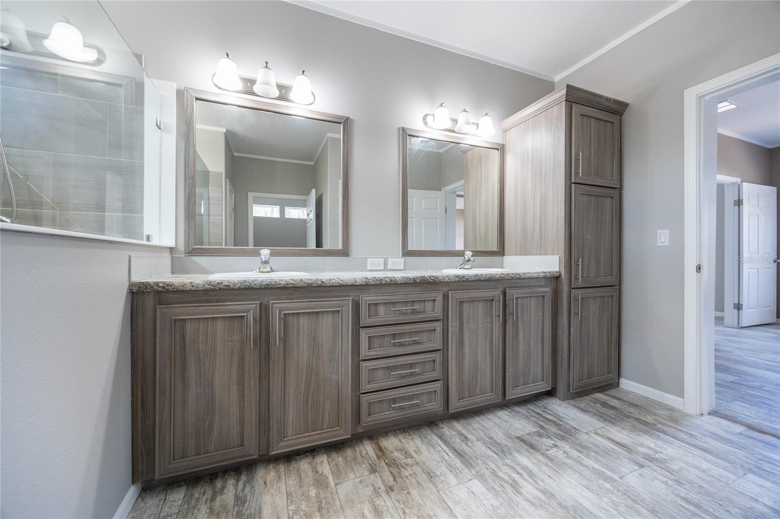 Image 39 of 66 For 6671 128th Lane