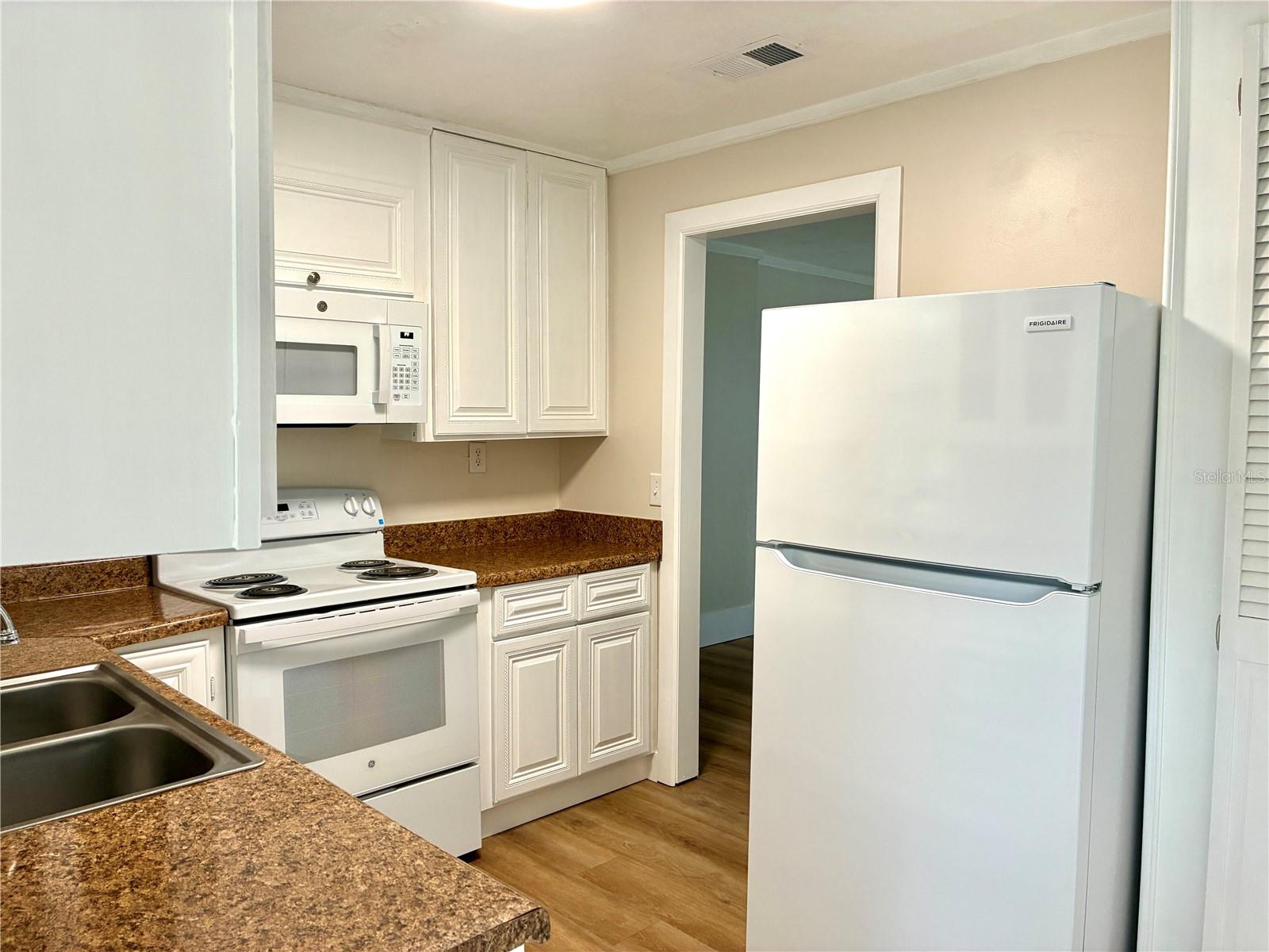 Image 22 of 23 For 14513 144th Place