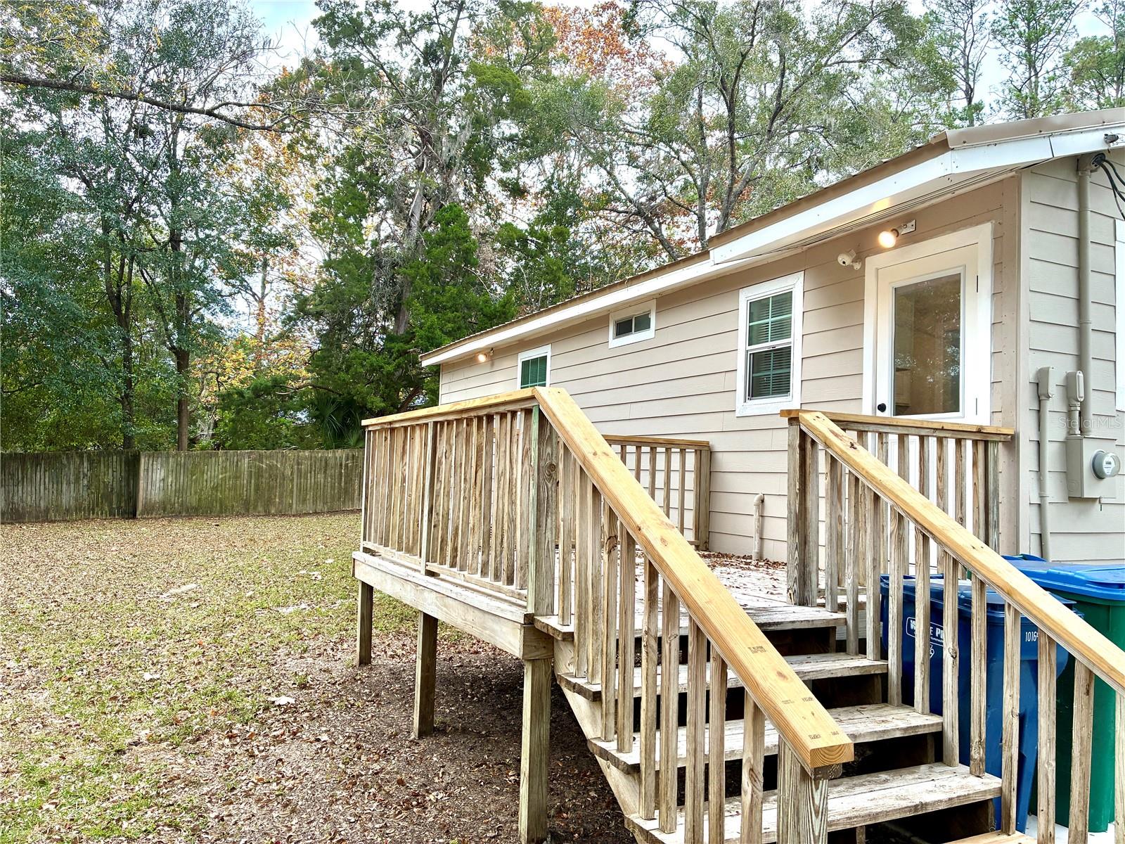 Image 4 of 23 For 14513 144th Place