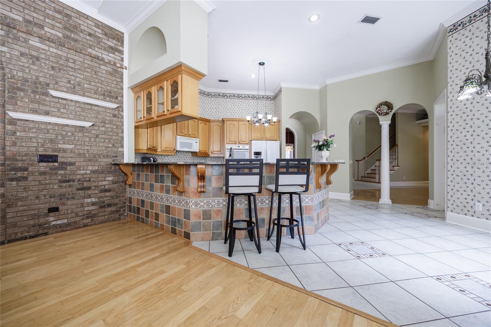 Image 11 of 37 For 7513 35th Way