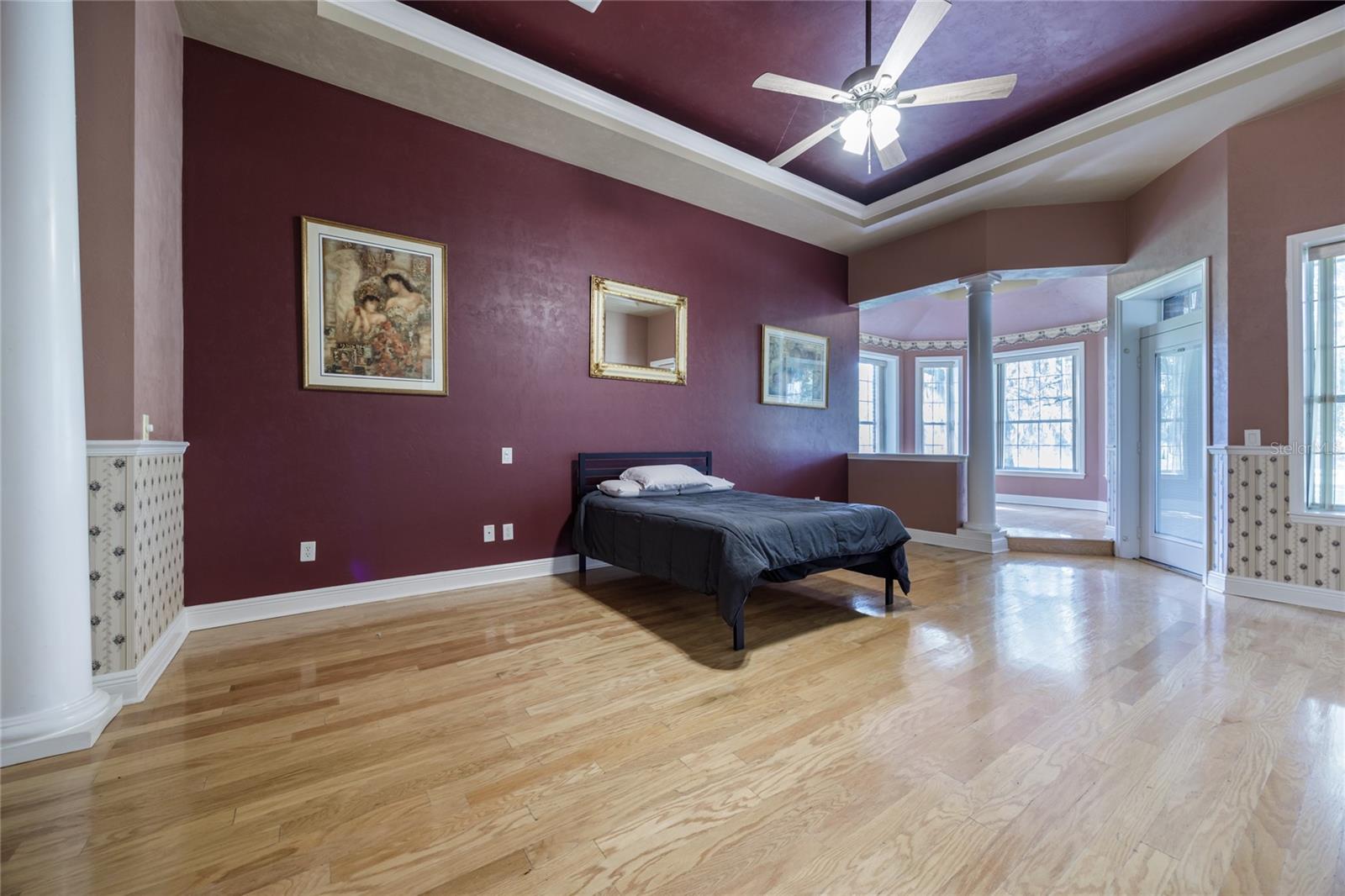 Image 17 of 37 For 7513 35th Way