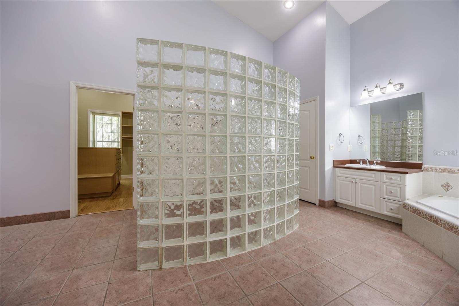 Image 19 of 37 For 7513 35th Way