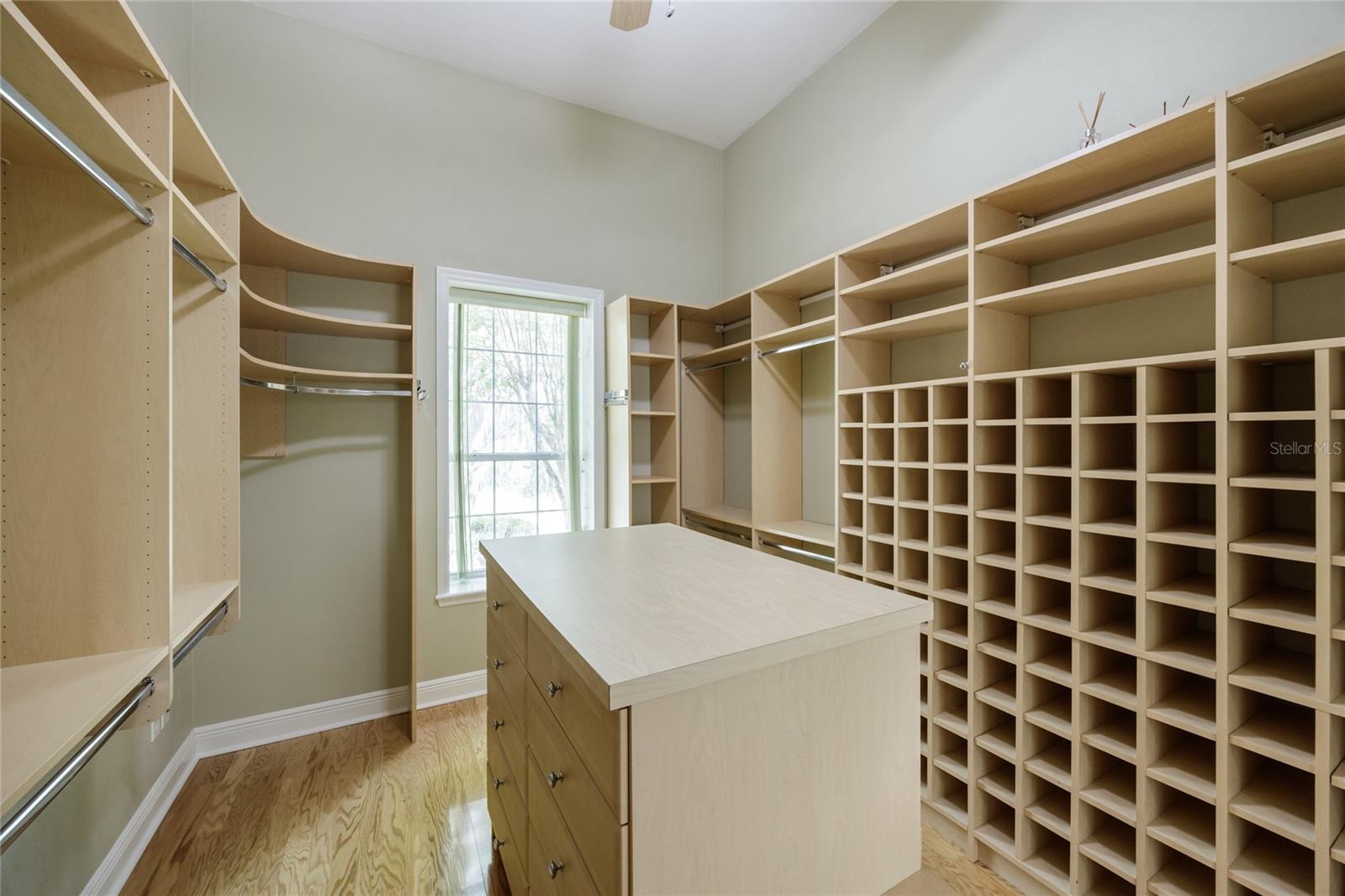 Image 25 of 37 For 7513 35th Way