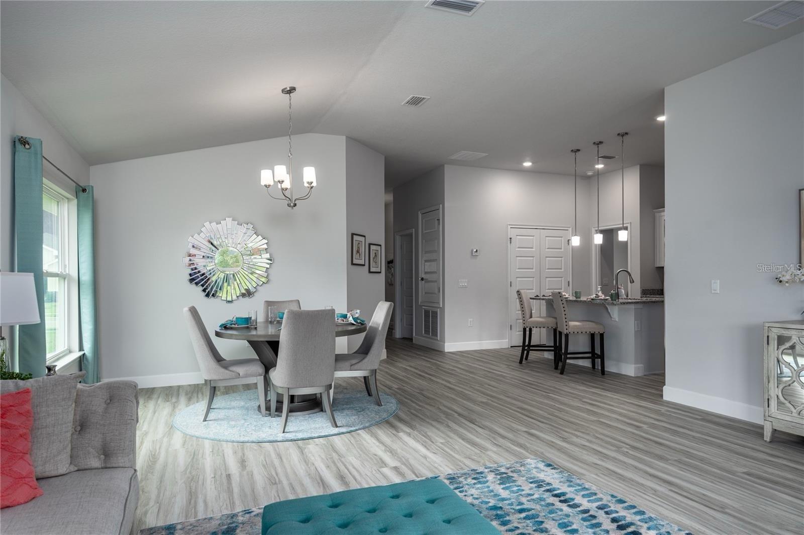 Image 9 of 29 For 13723 150th Circle