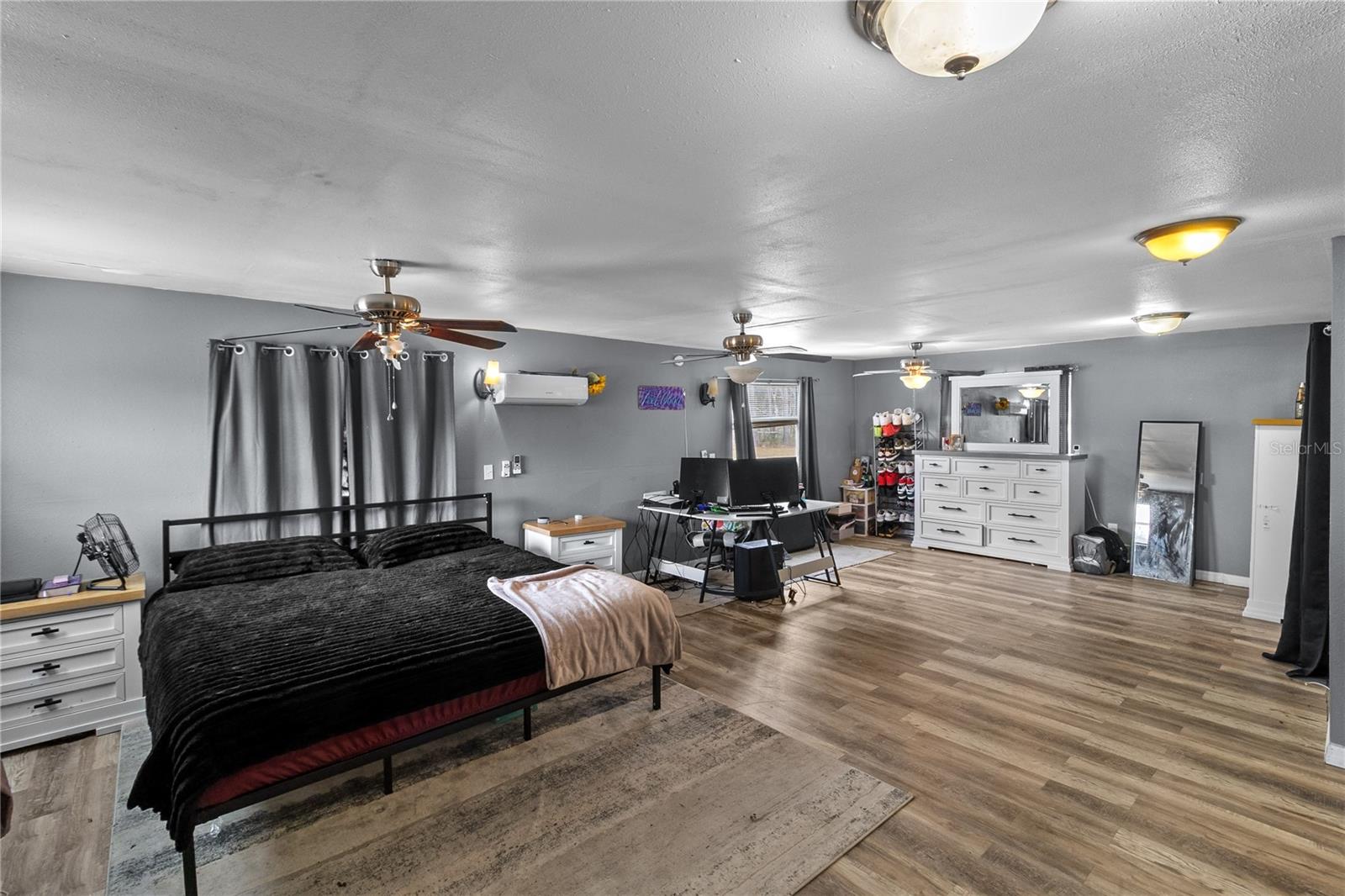 Image 6 of 21 For 601 Quarry Circle