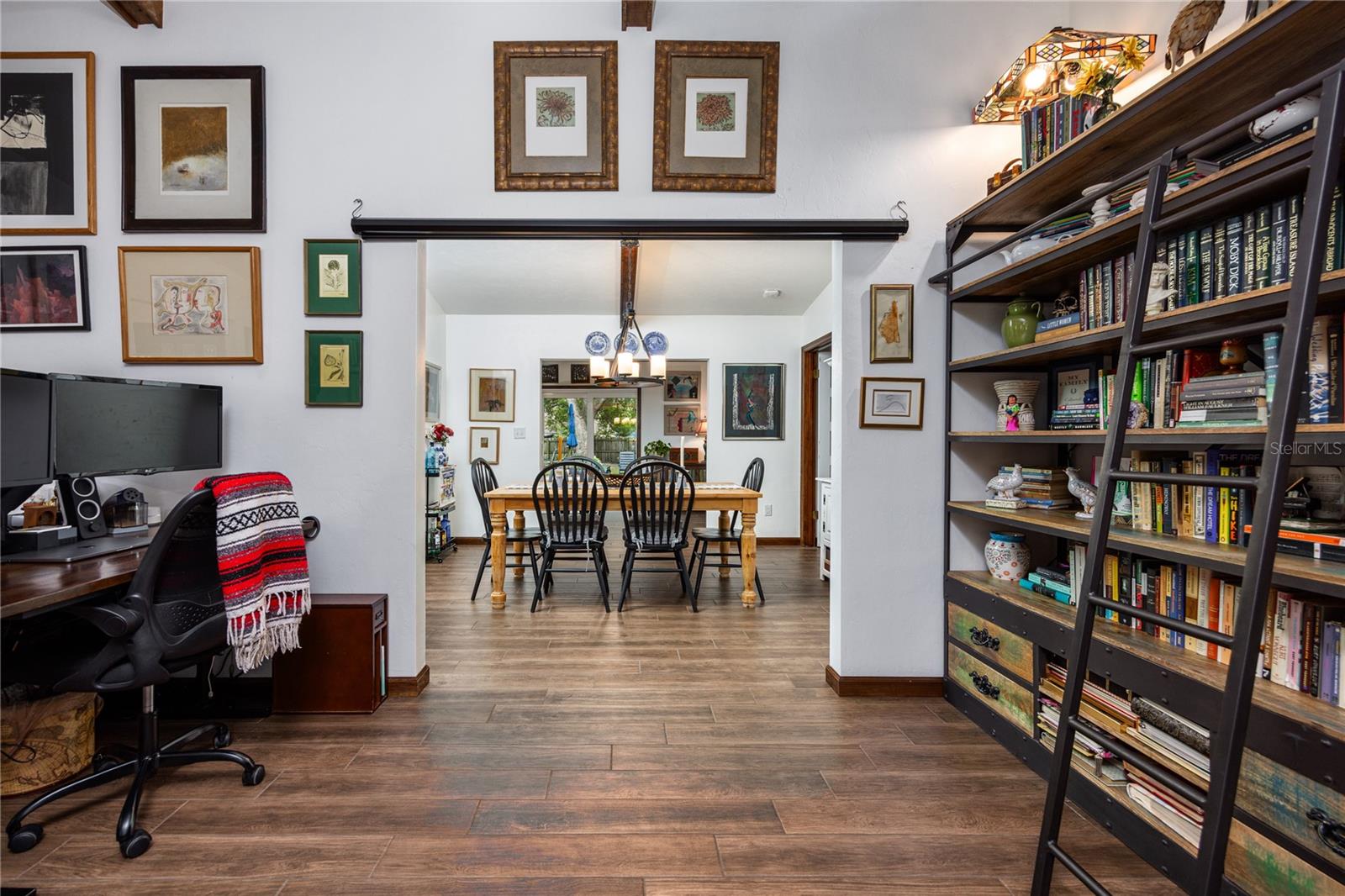 Image 21 of 43 For 2507 29th Place