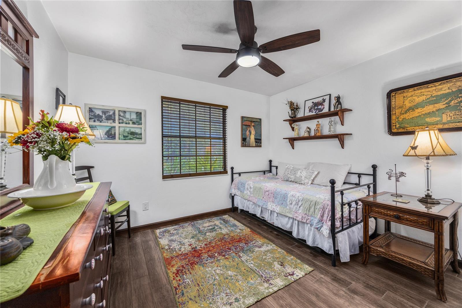 Image 28 of 43 For 2507 29th Place