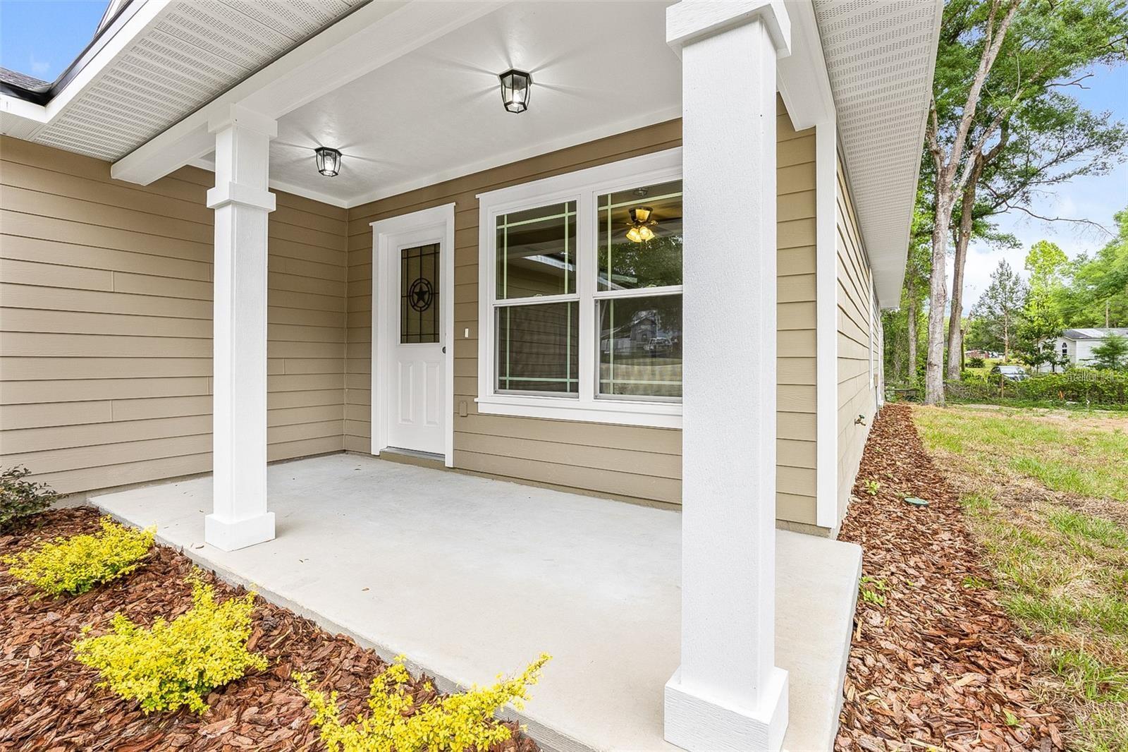 Image 4 of 21 For 8507 70th Avenue