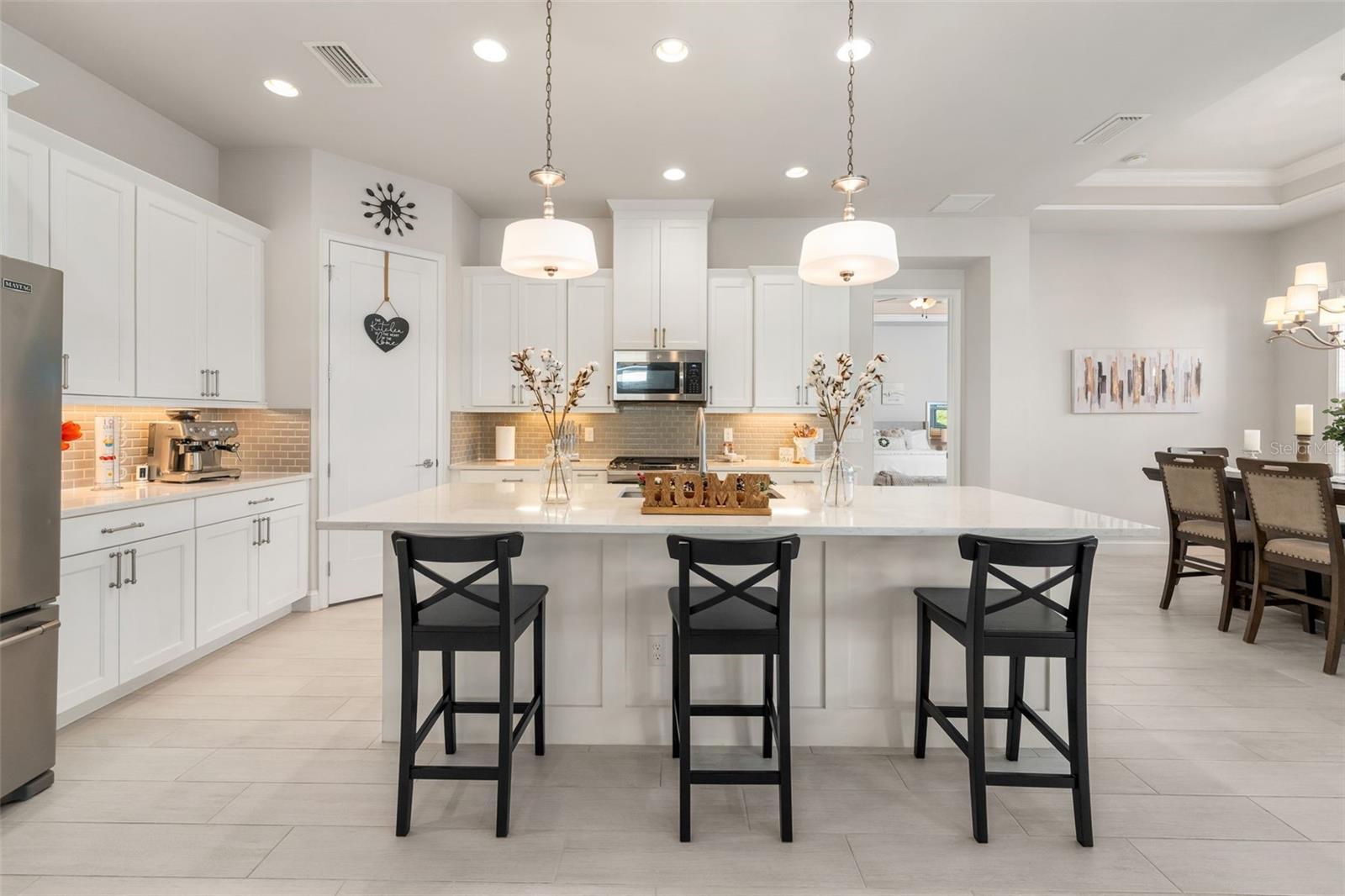 Image 29 of 44 For 11918 32nd Lane