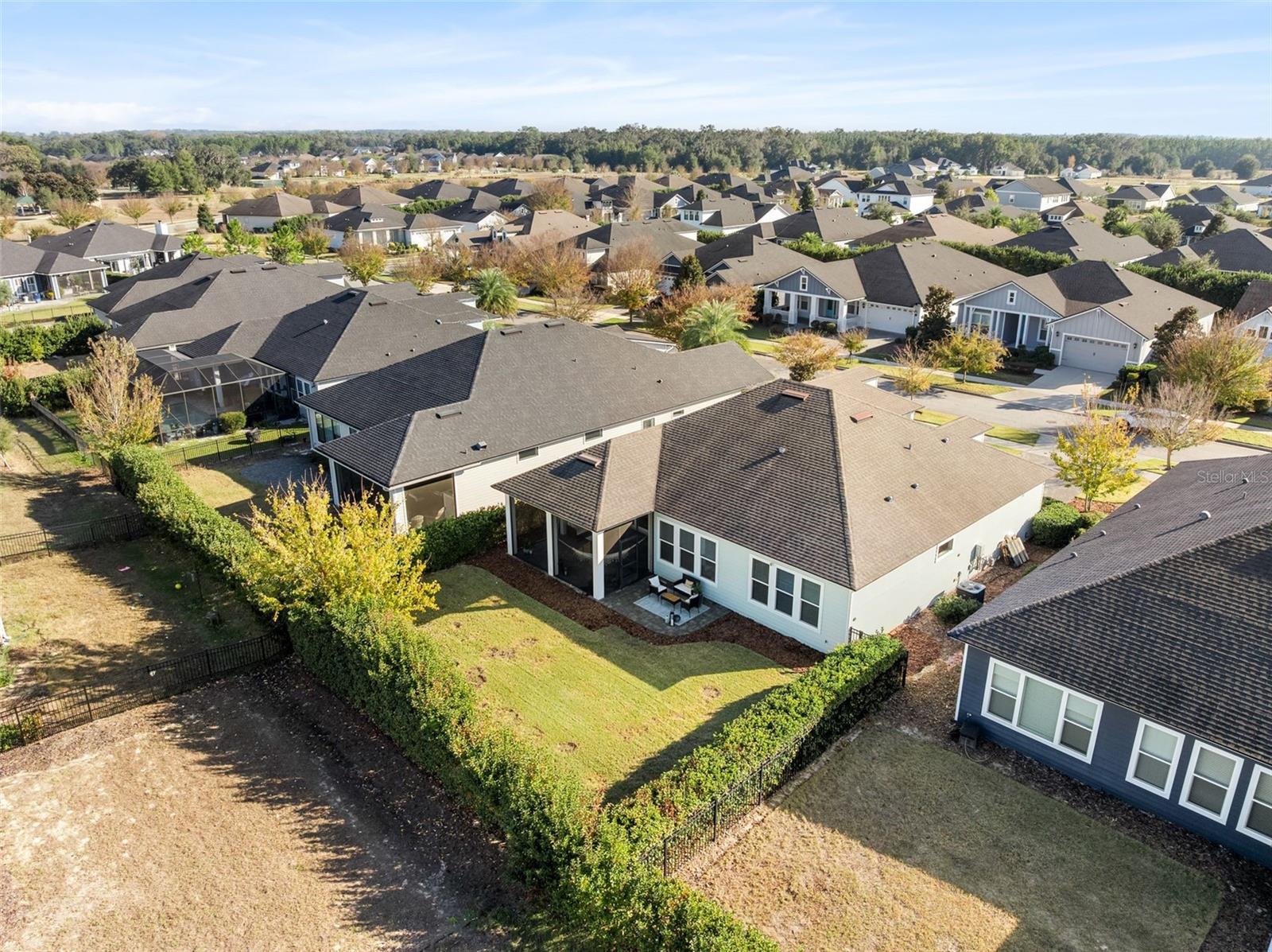 Image 39 of 44 For 11918 32nd Lane