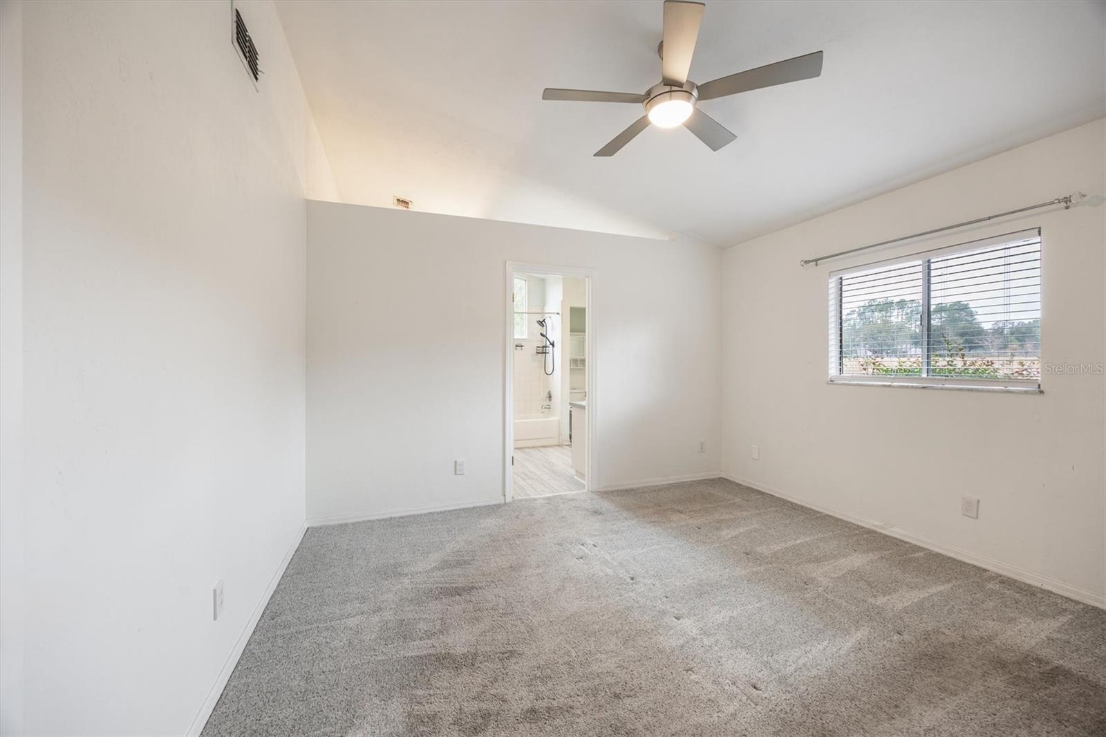 Image 14 of 35 For 5431 35th Drive