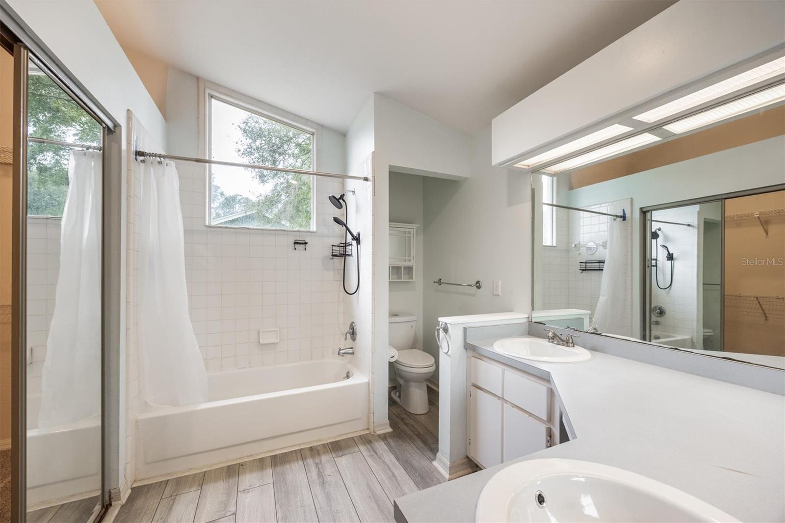 Image 15 of 35 For 5431 35th Drive