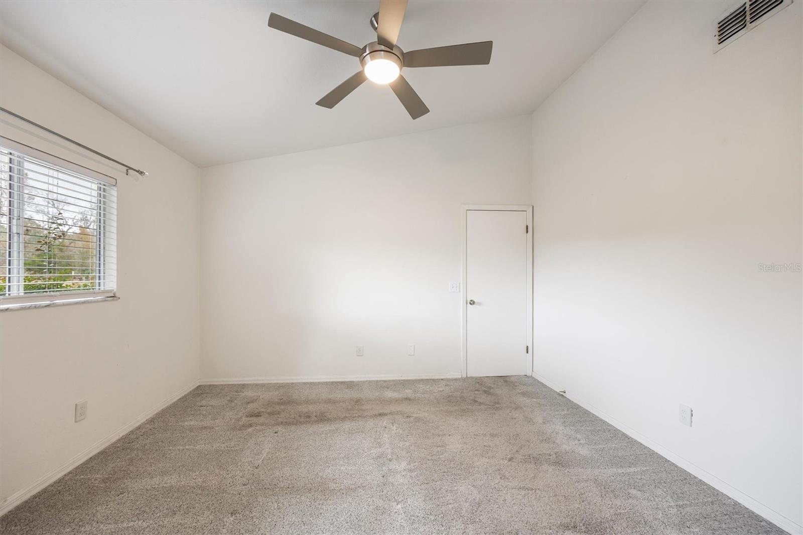 Image 19 of 35 For 5431 35th Drive