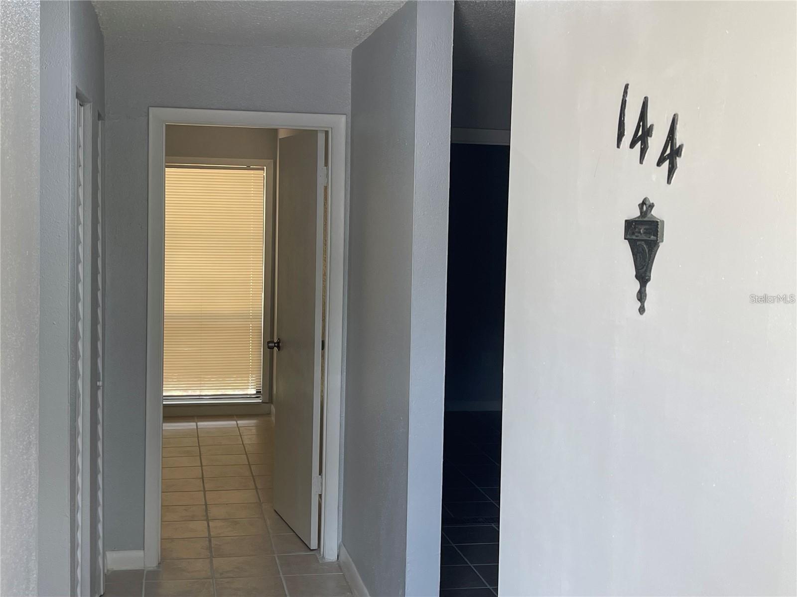 Image 2 of 8 For 2811 Archer Road R144