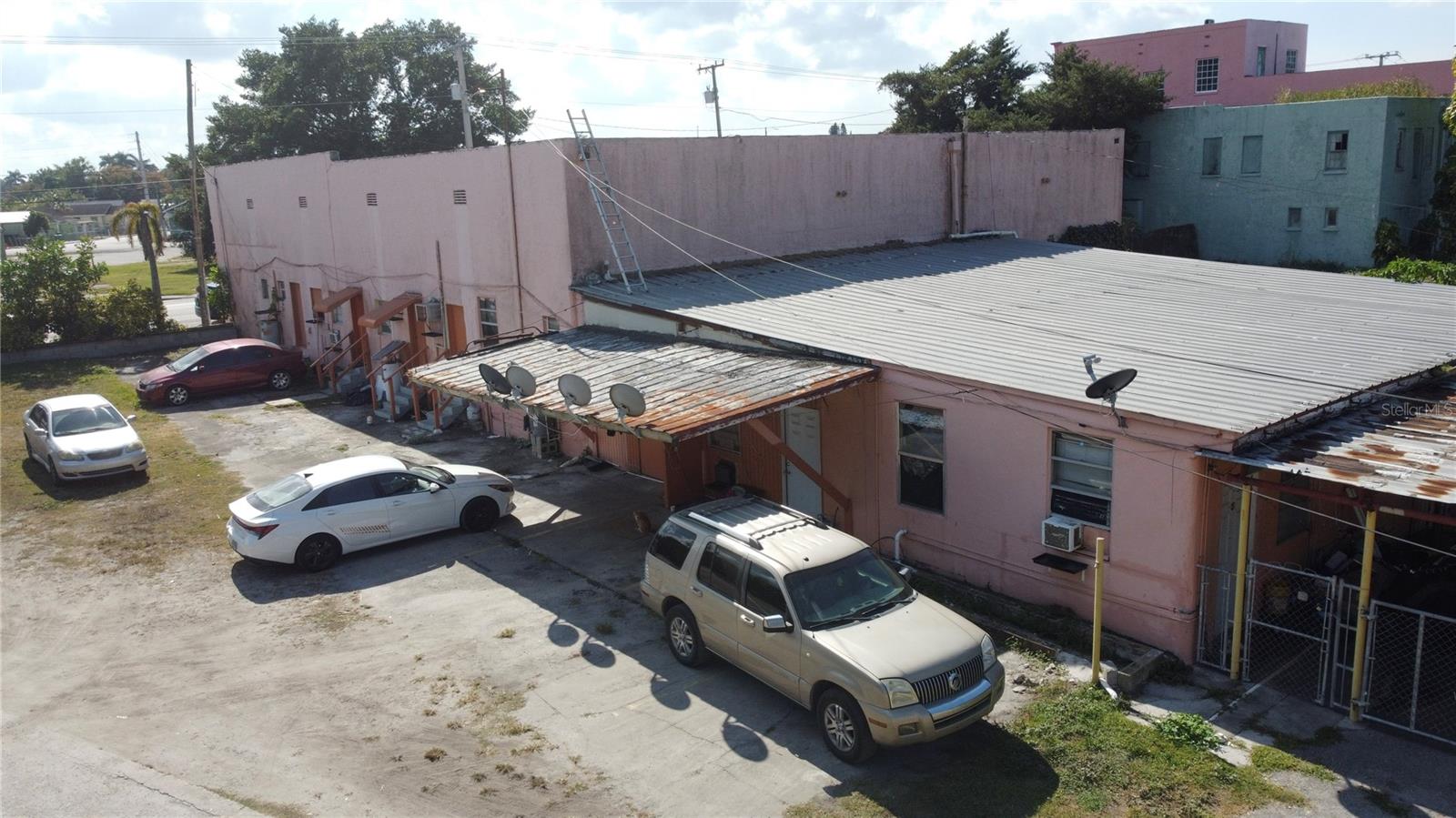 Image 30 of 37 For 185 Main Street