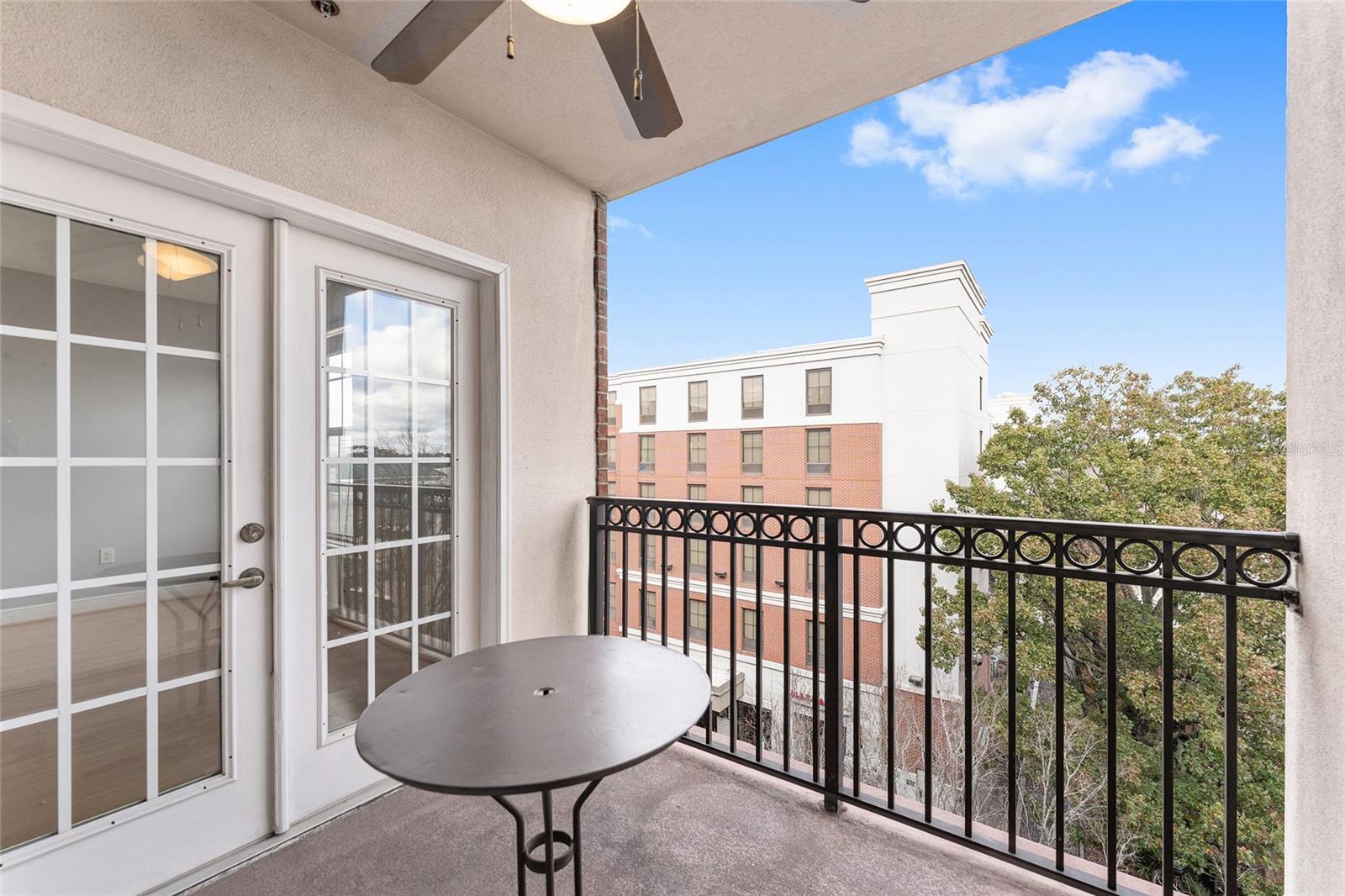 Image 23 of 62 For 201 2nd Avenue 406