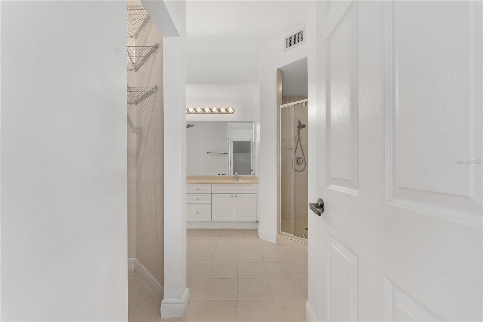 Image 37 of 62 For 201 2nd Avenue 406