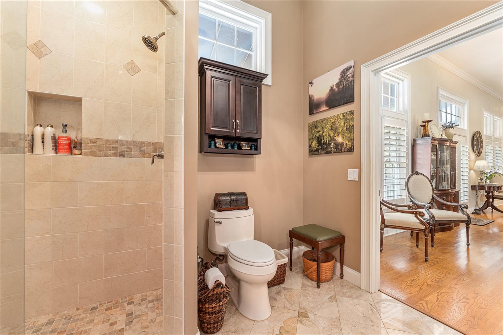 Image 32 of 61 For 5015 91 Terrace