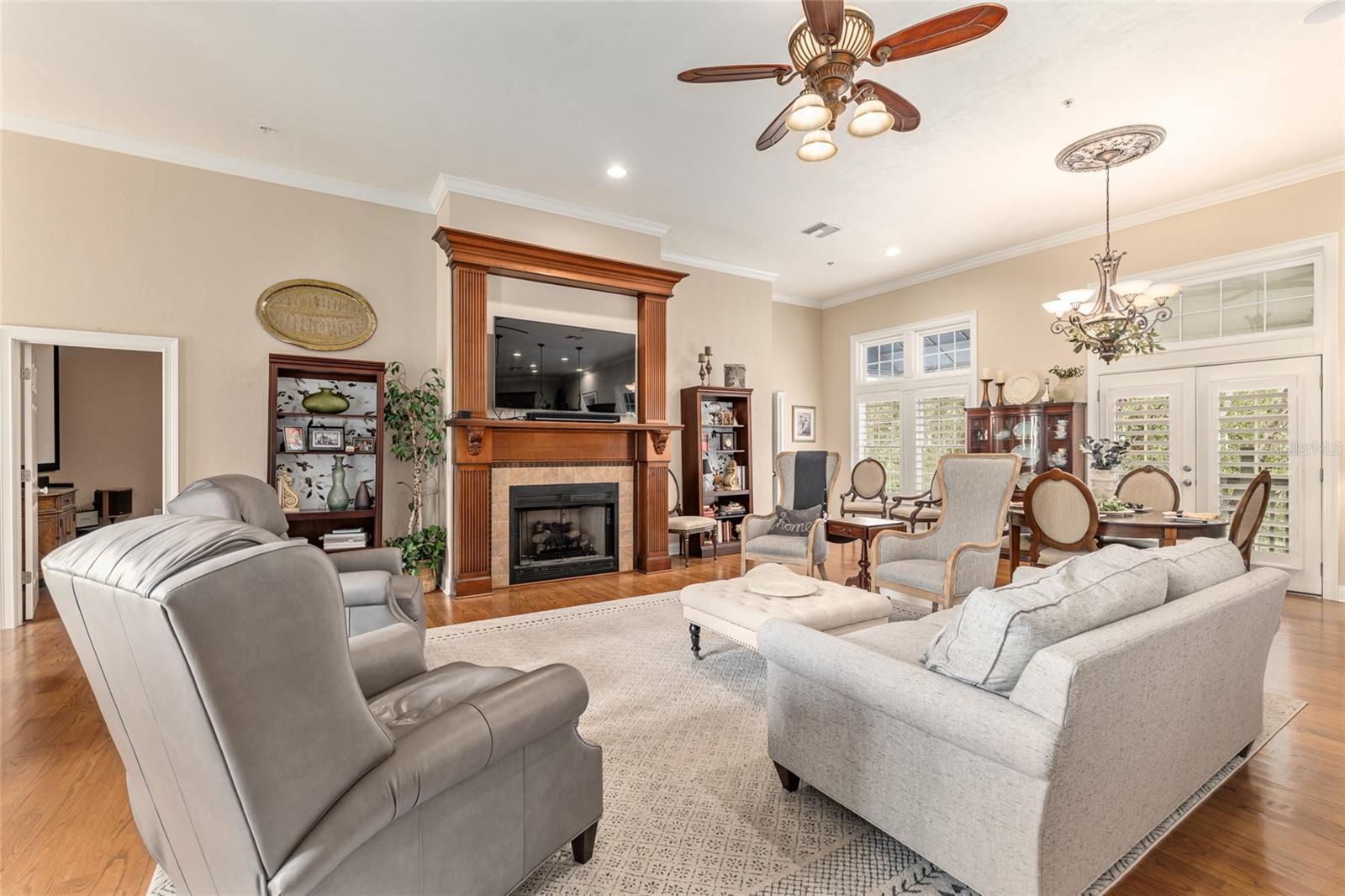 Image 9 of 61 For 5015 91 Terrace