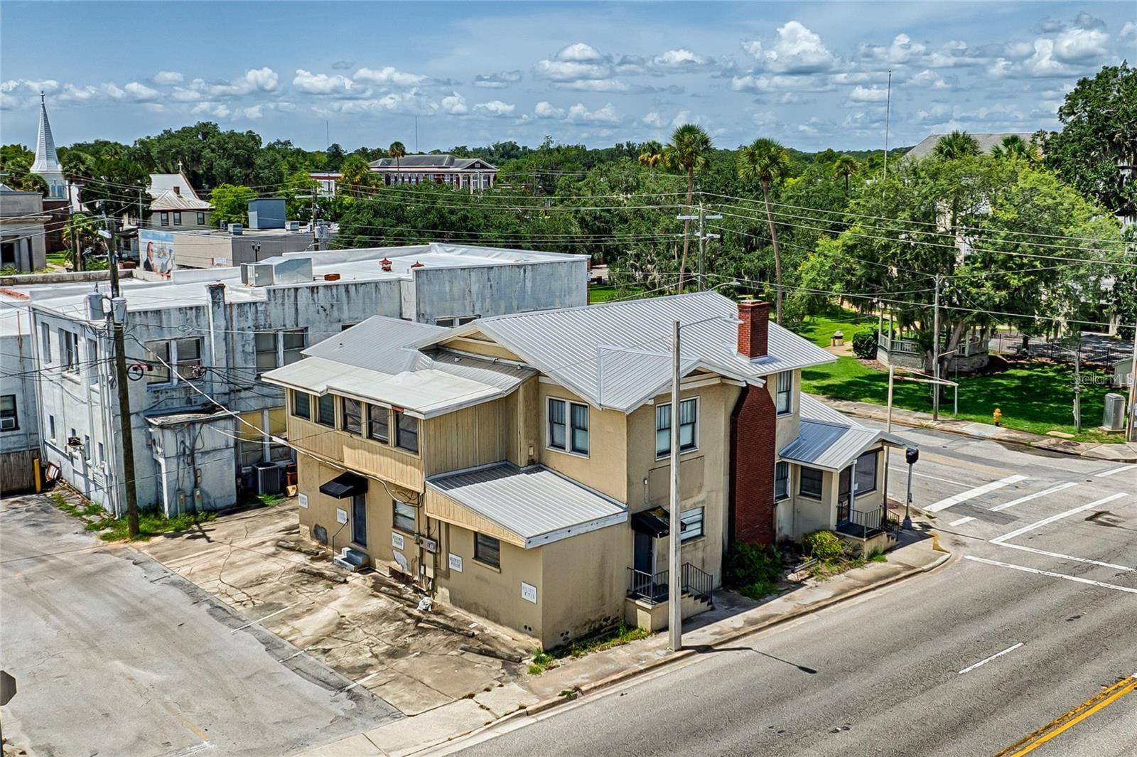 Image 35 of 40 For 119 4th Street