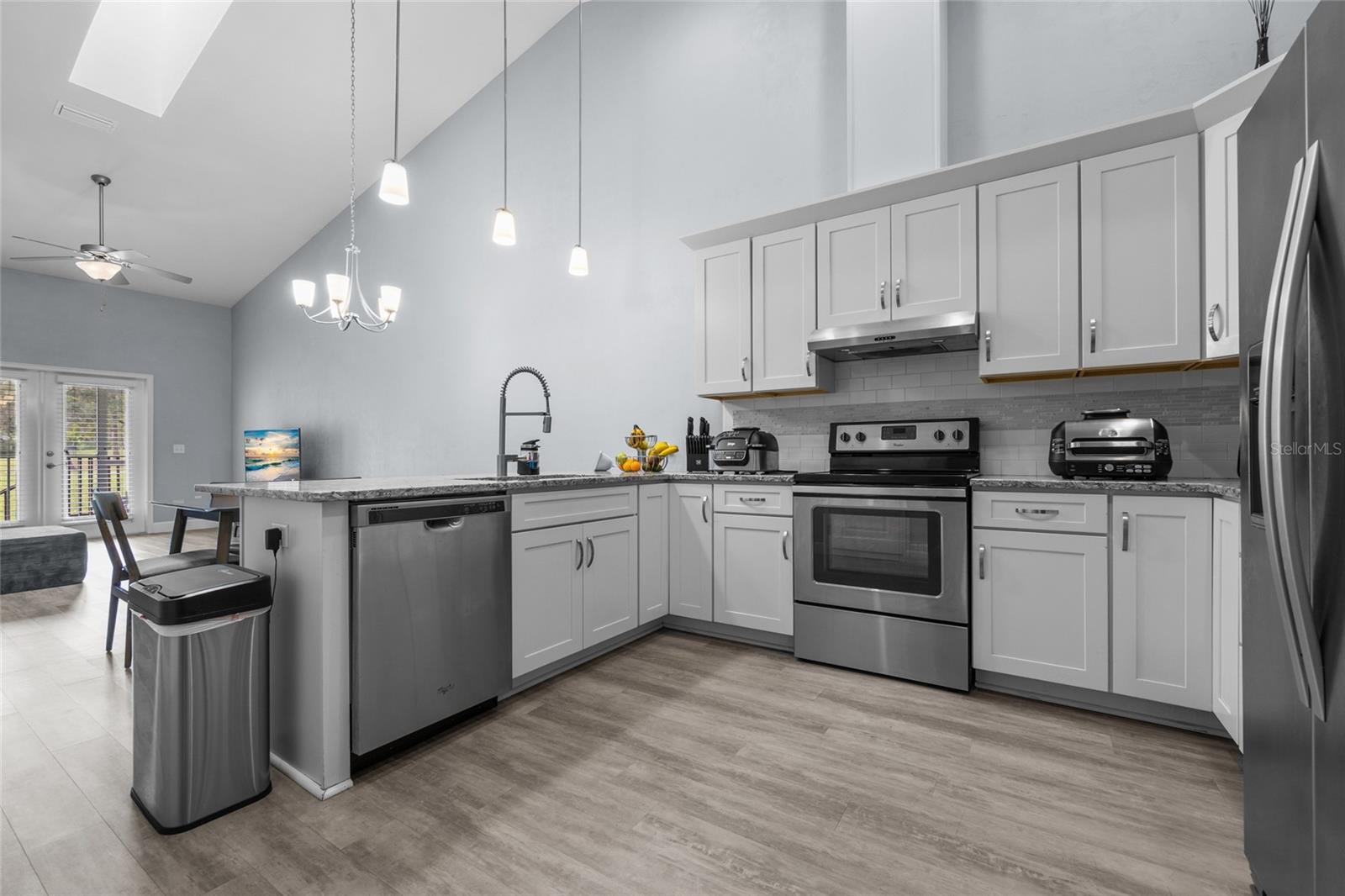 Image 6 of 31 For 1088 126 Way