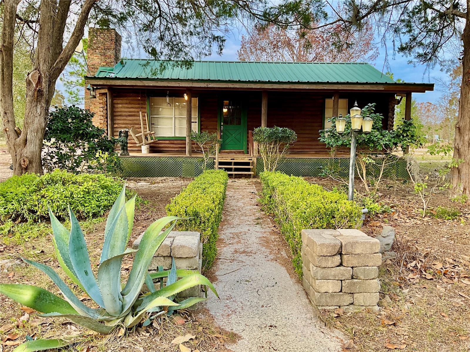 Details for 276 Melrose Landing Boulevard, HAWTHORNE, FL 32640