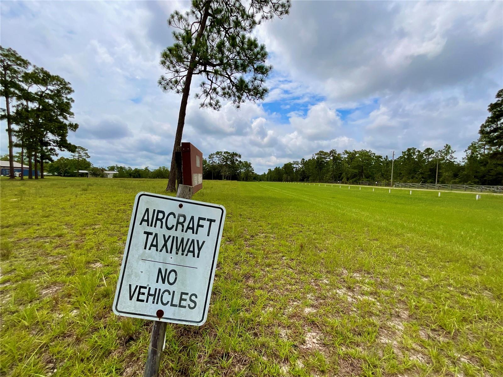 Image 18 of 67 For 276 Melrose Landing Boulevard