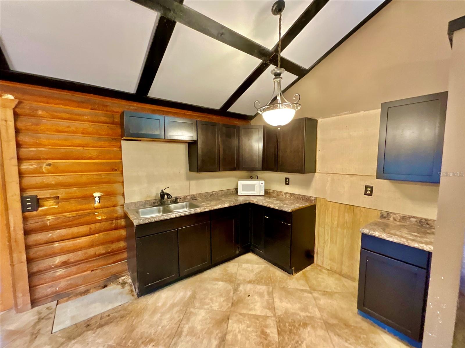 Image 36 of 67 For 276 Melrose Landing Boulevard