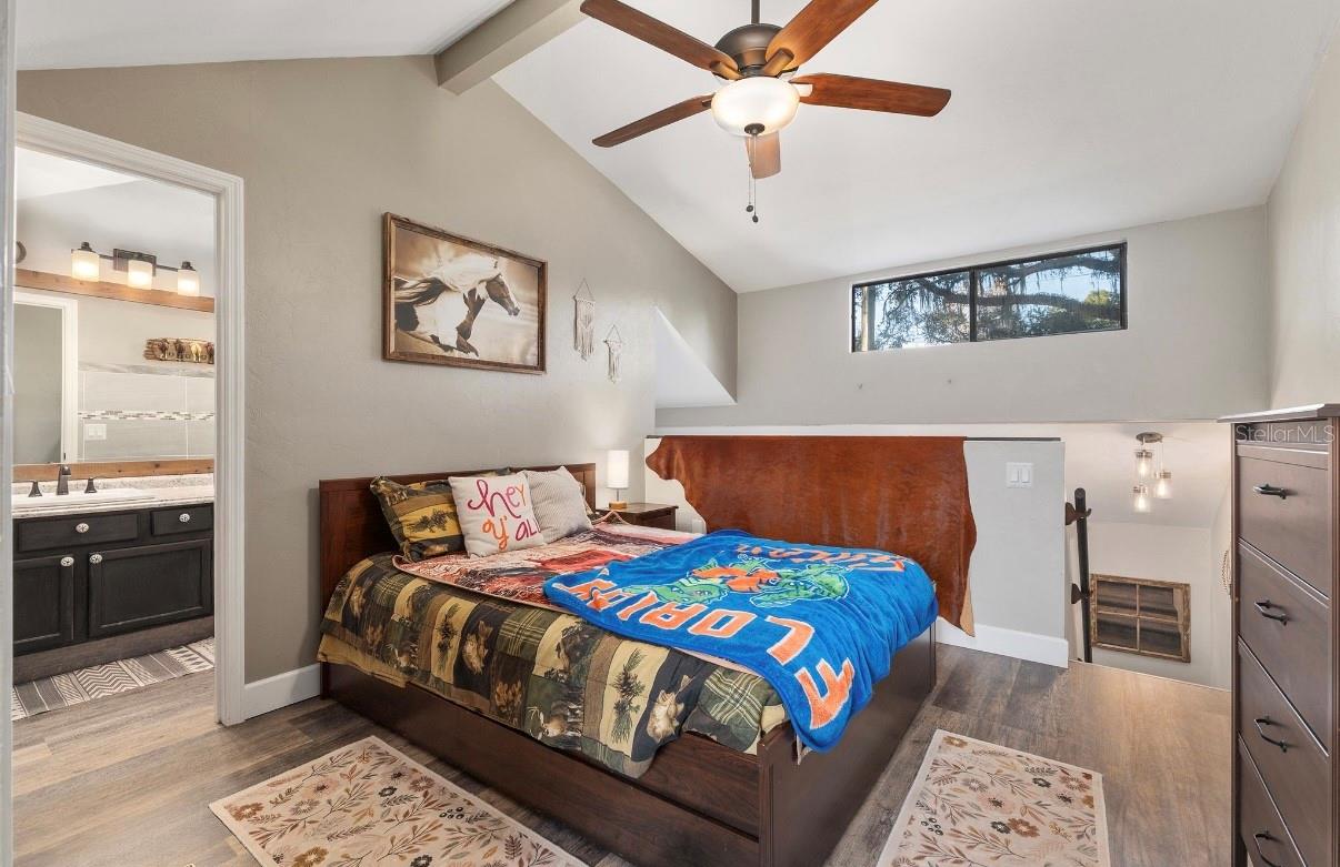 Image 25 of 37 For 3468 37th Avenue