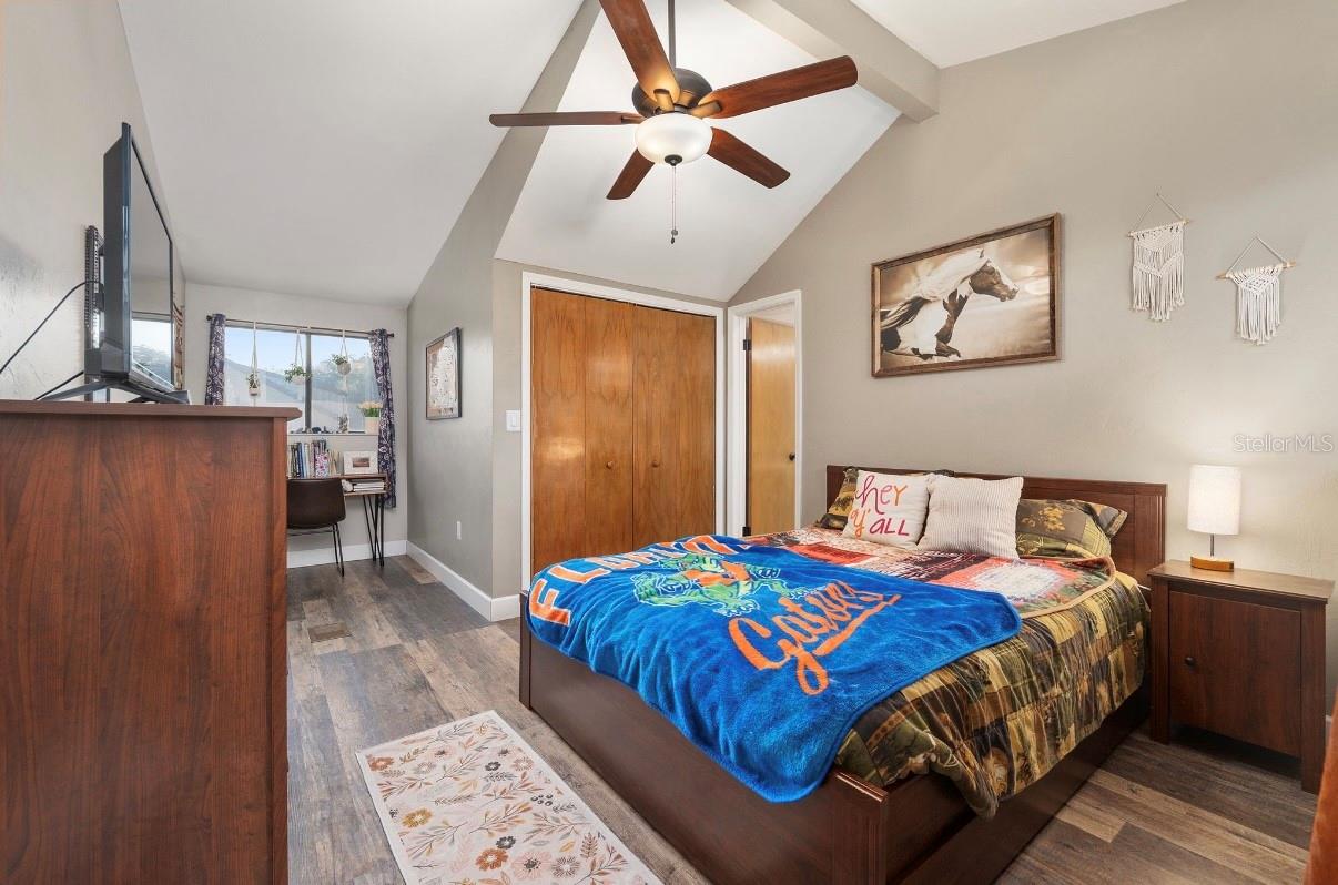 Image 26 of 37 For 3468 37th Avenue