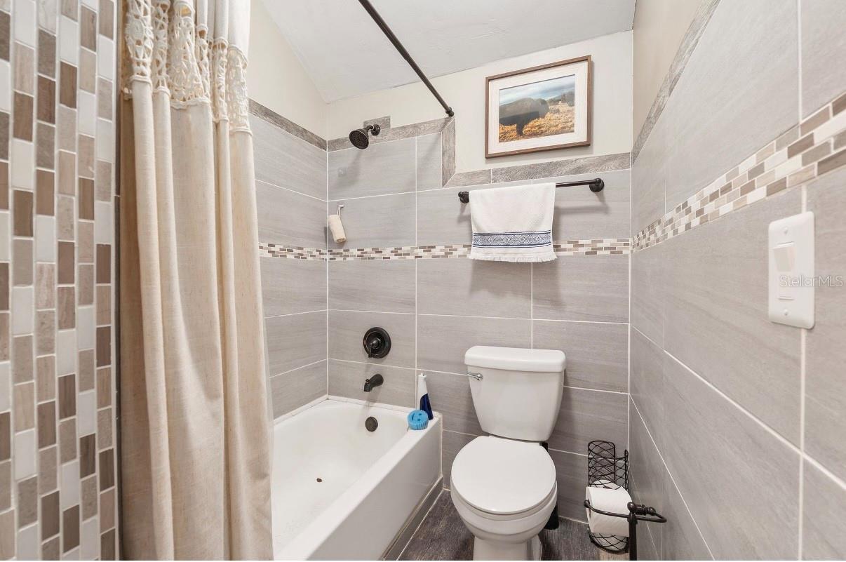 Image 30 of 37 For 3468 37th Avenue