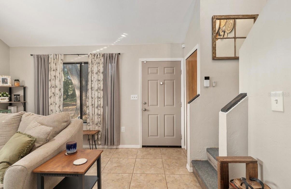 Image 5 of 37 For 3468 37th Avenue