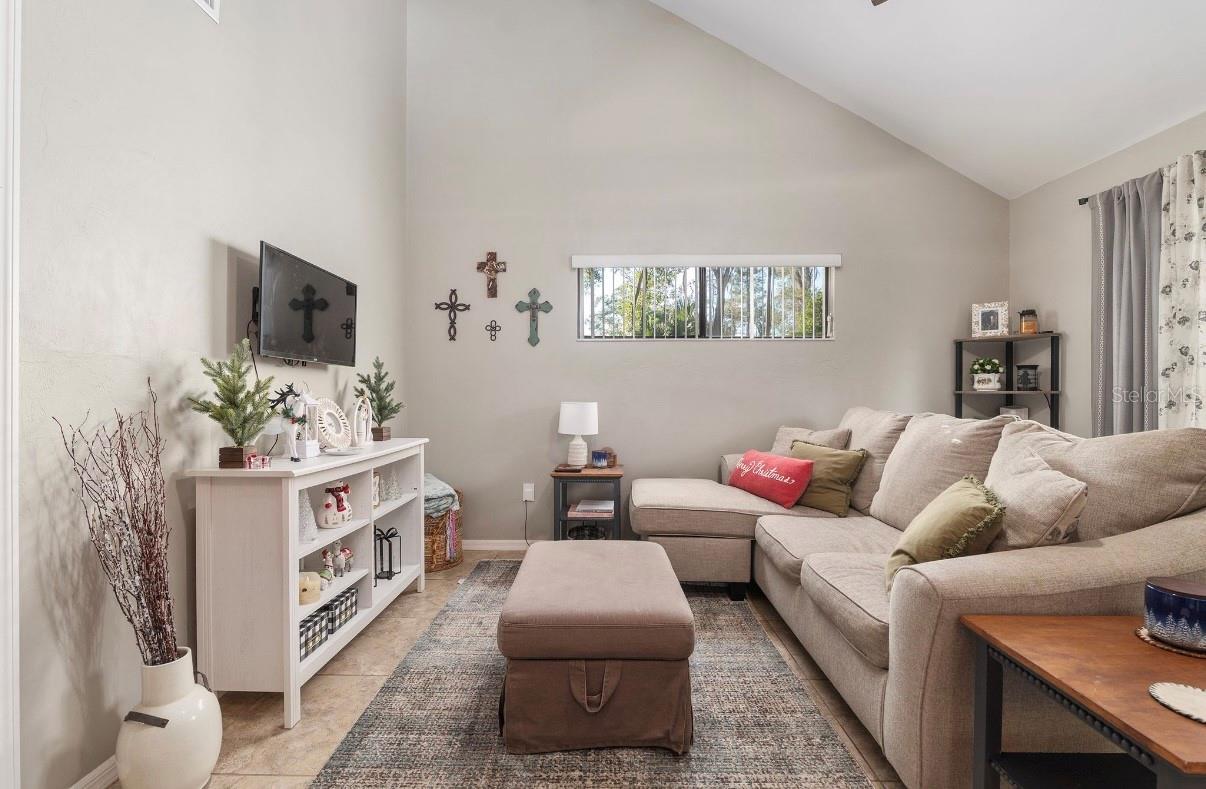 Image 8 of 37 For 3468 37th Avenue