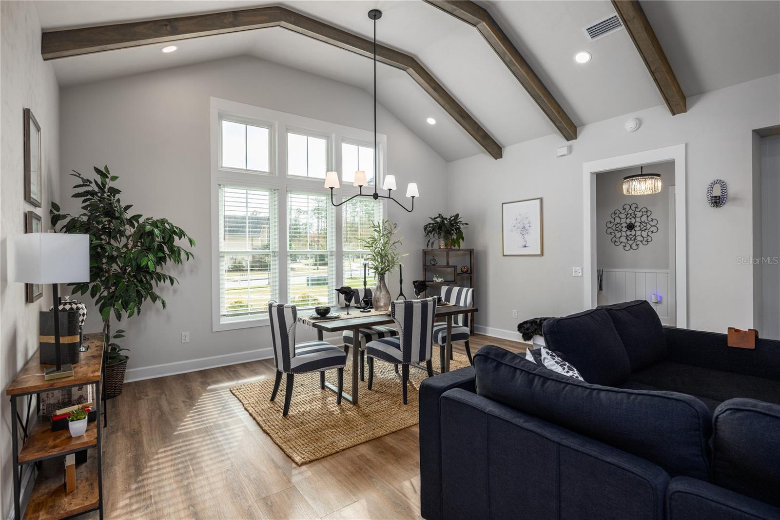 Image 17 of 42 For 3642 49th Drive