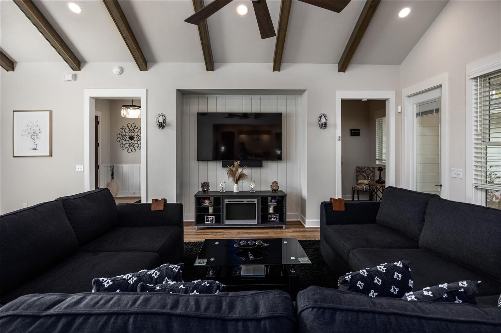 Image 20 of 42 For 3642 49th Drive